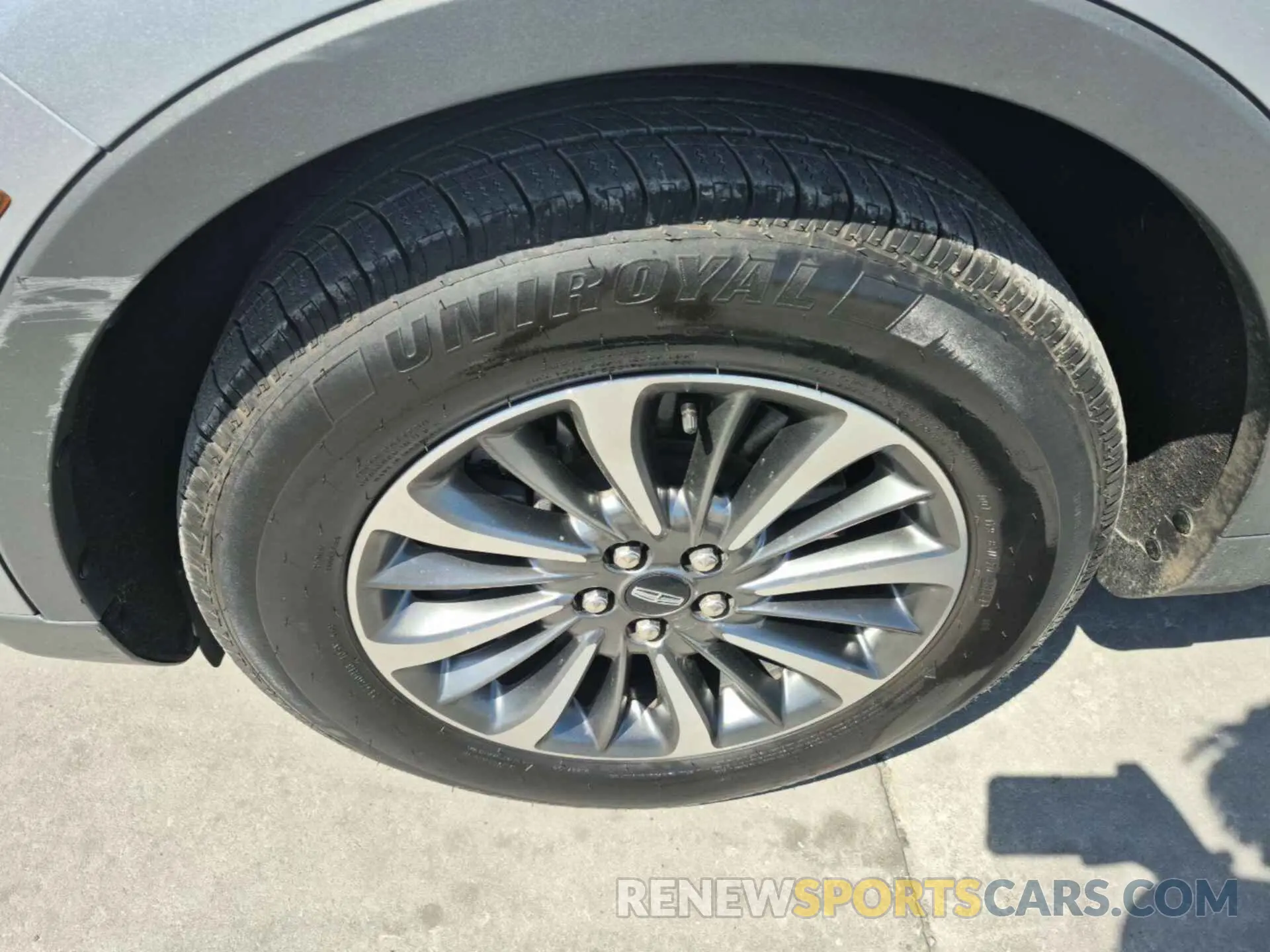 1 Photograph of a damaged car 2LMPJ6K92PBL06698 LINCOLN NAUTILUS 2023