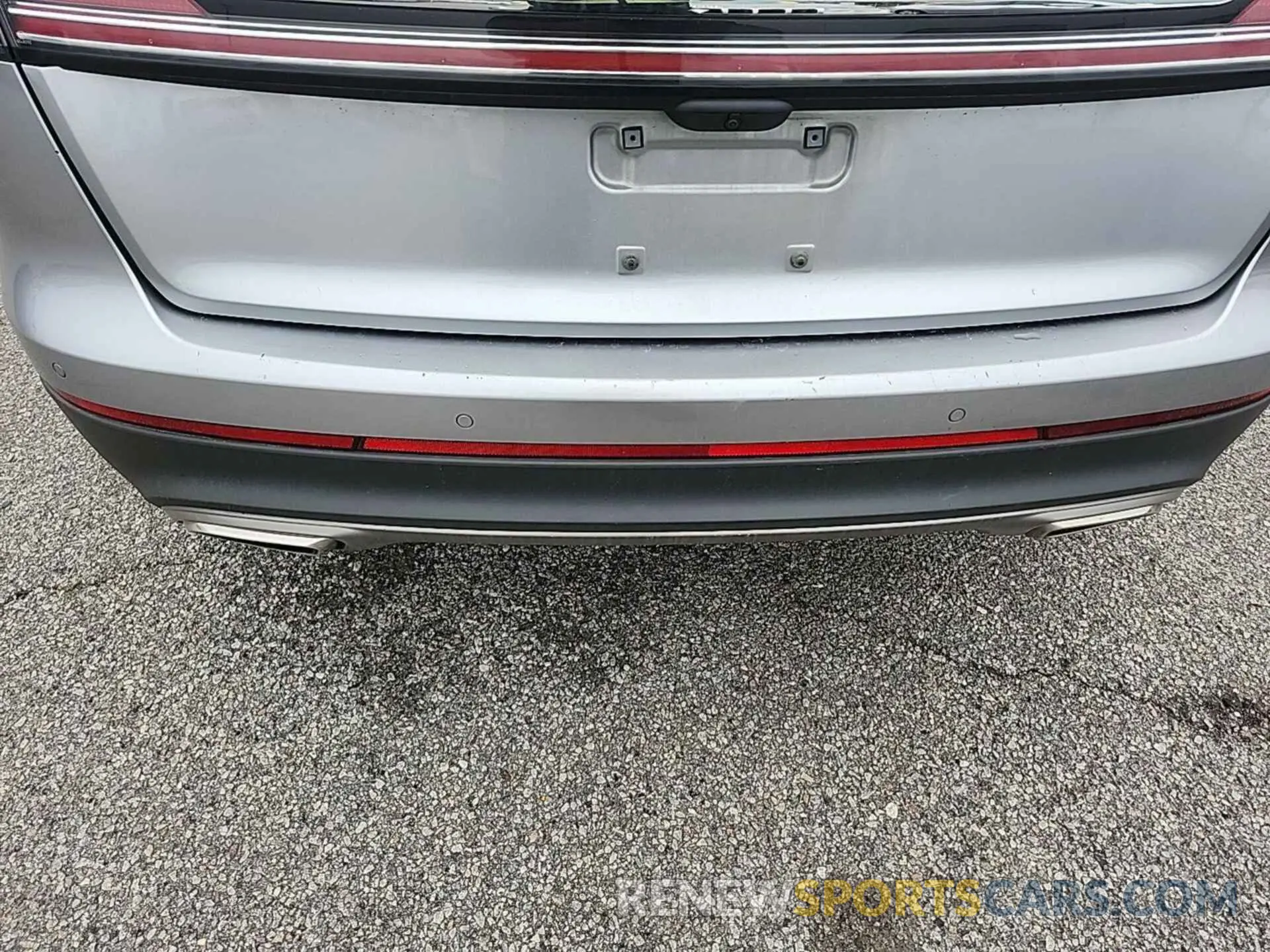 23 Photograph of a damaged car 2LMPJ6K92PBL06698 LINCOLN NAUTILUS 2023