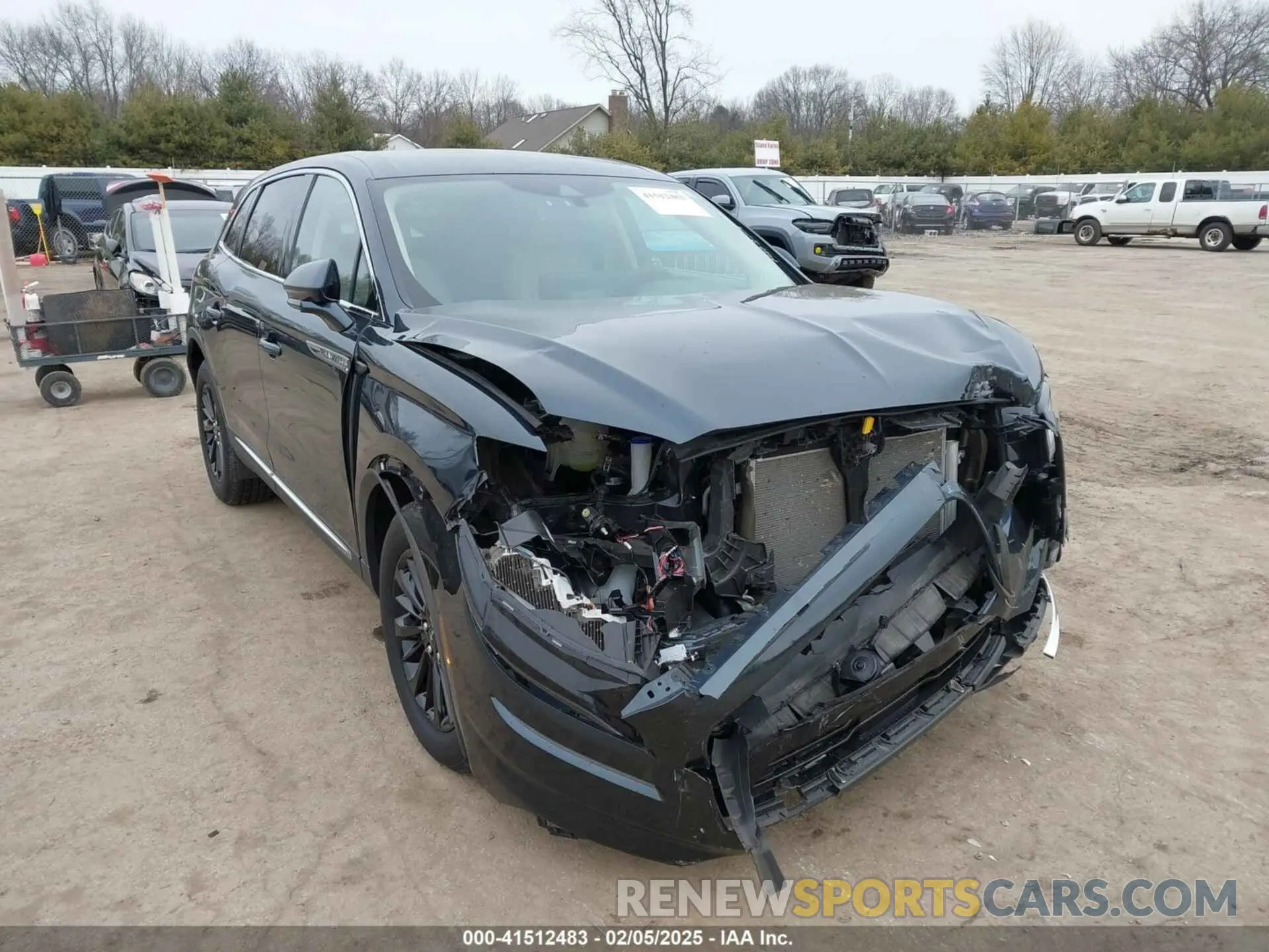 1 Photograph of a damaged car 2LMPJ8J97PBL04474 LINCOLN NAUTILUS 2023