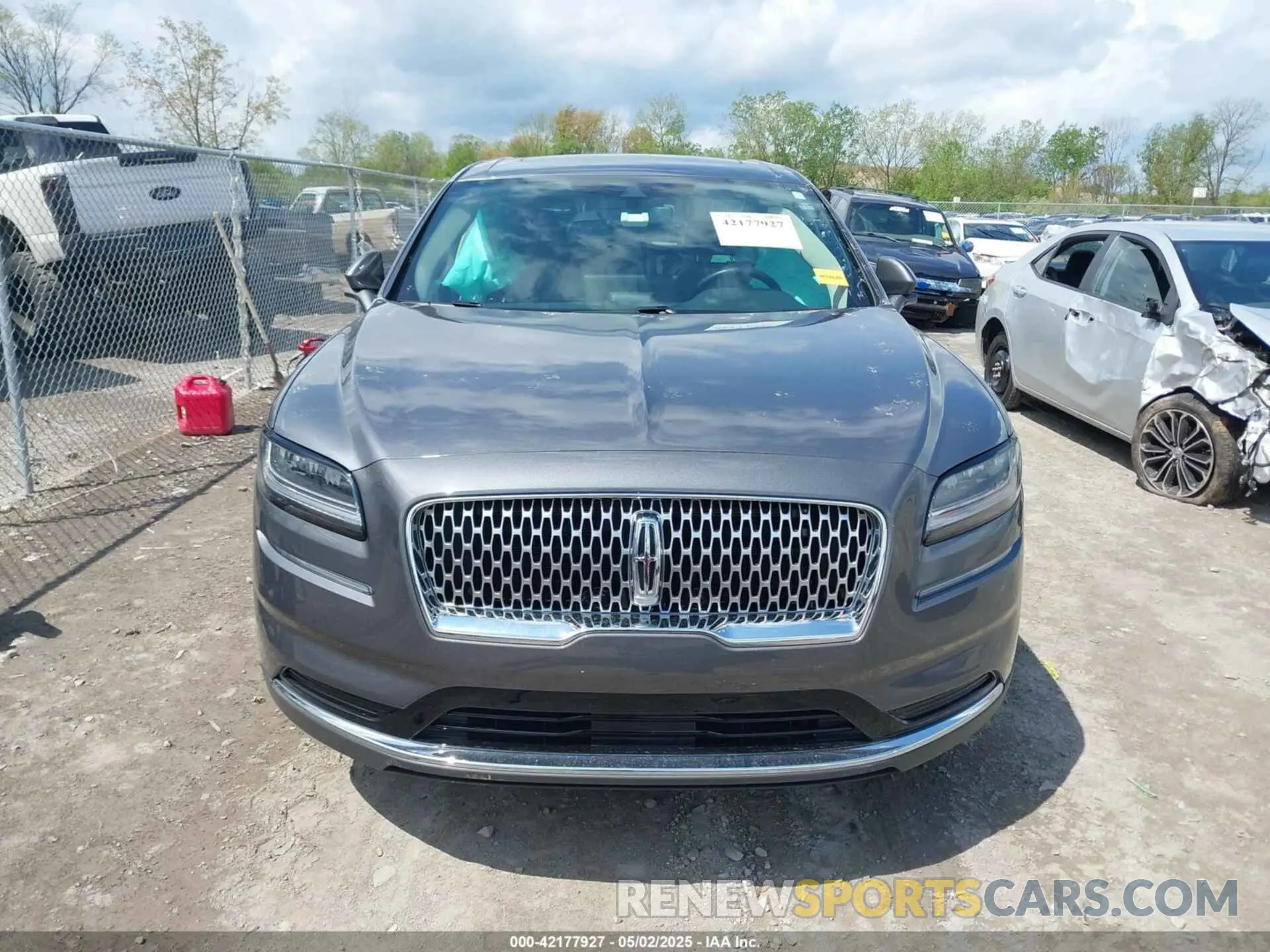 11 Photograph of a damaged car 2LMPJ8K94PBL13230 LINCOLN NAUTILUS 2023