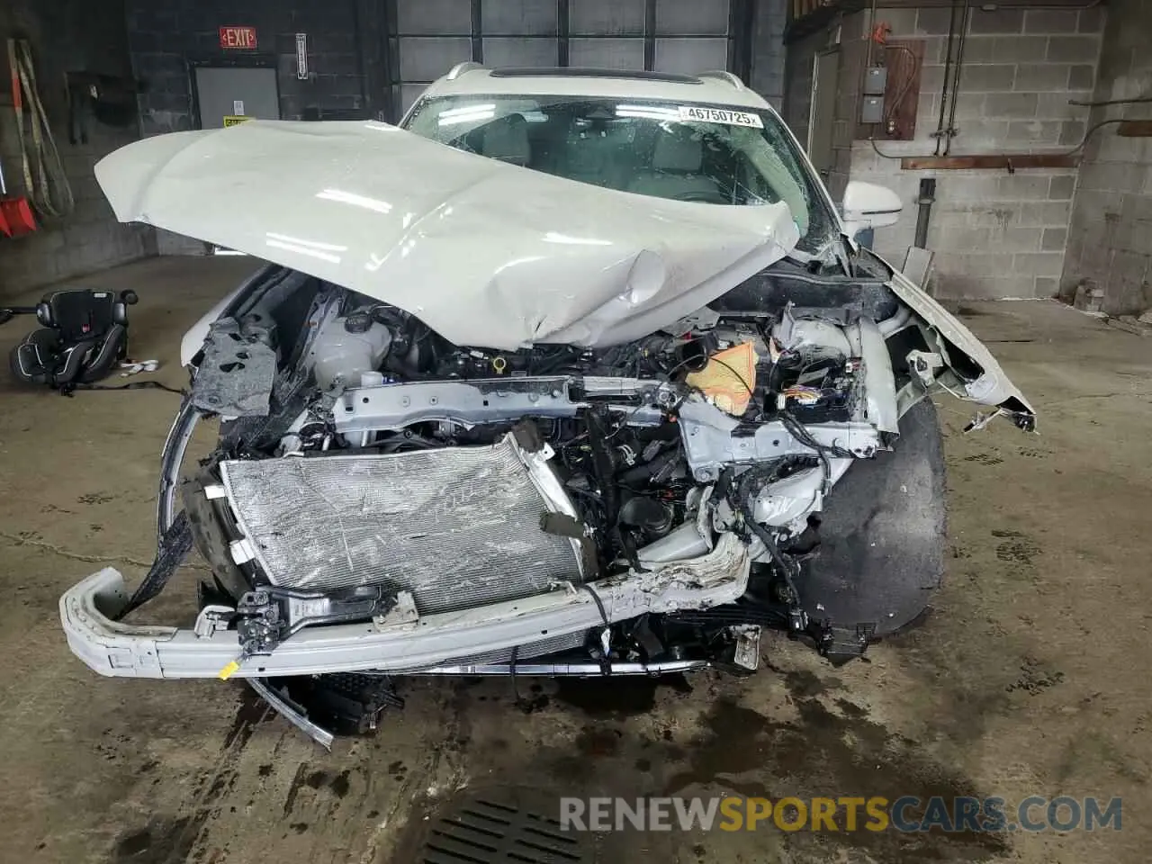 5 Photograph of a damaged car 2LMPJ8K98PBL09102 LINCOLN NAUTILUS 2023