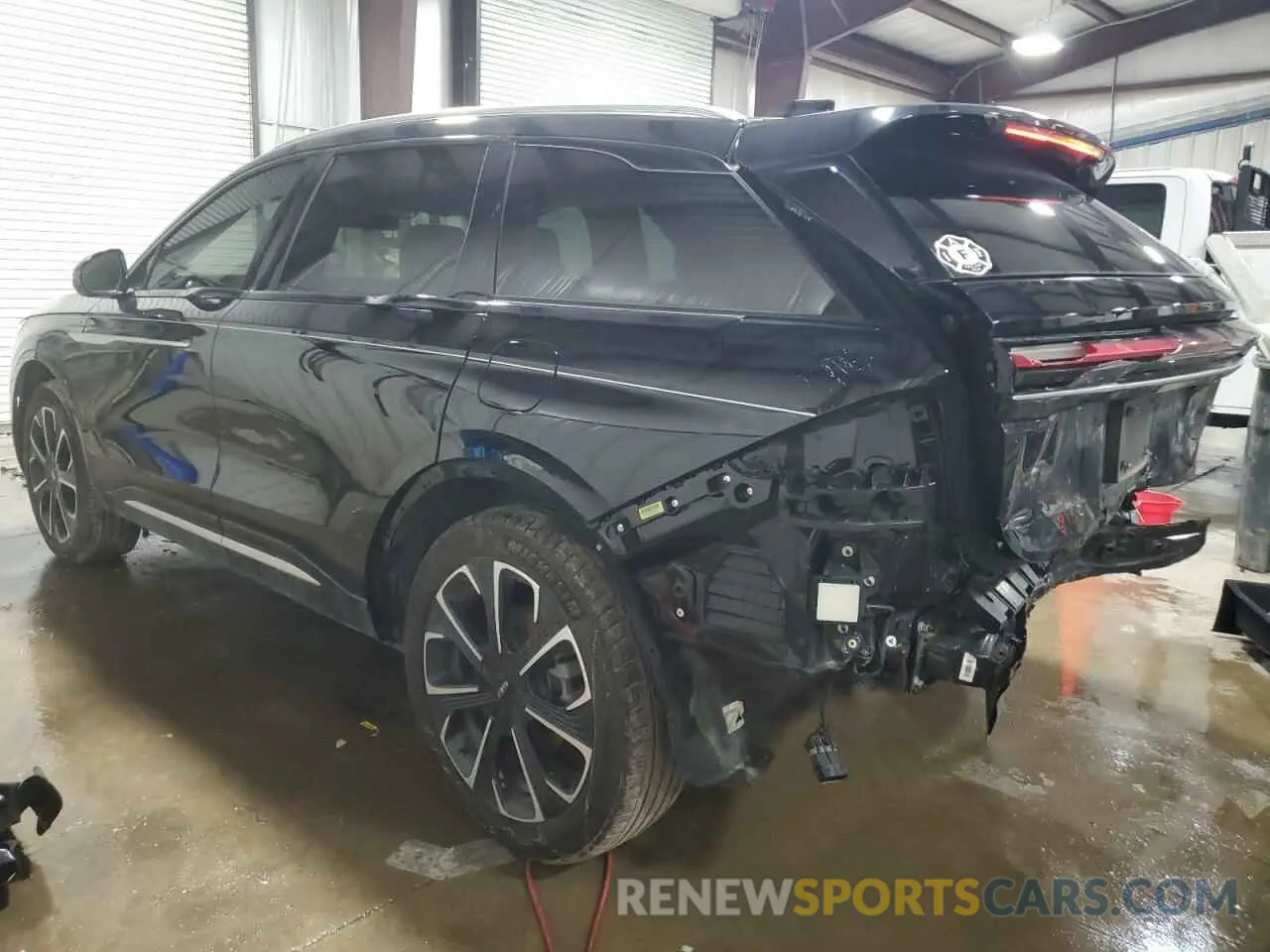 2 Photograph of a damaged car 5LMPJ8K43RJ804982 LINCOLN NAUTILUS 2024