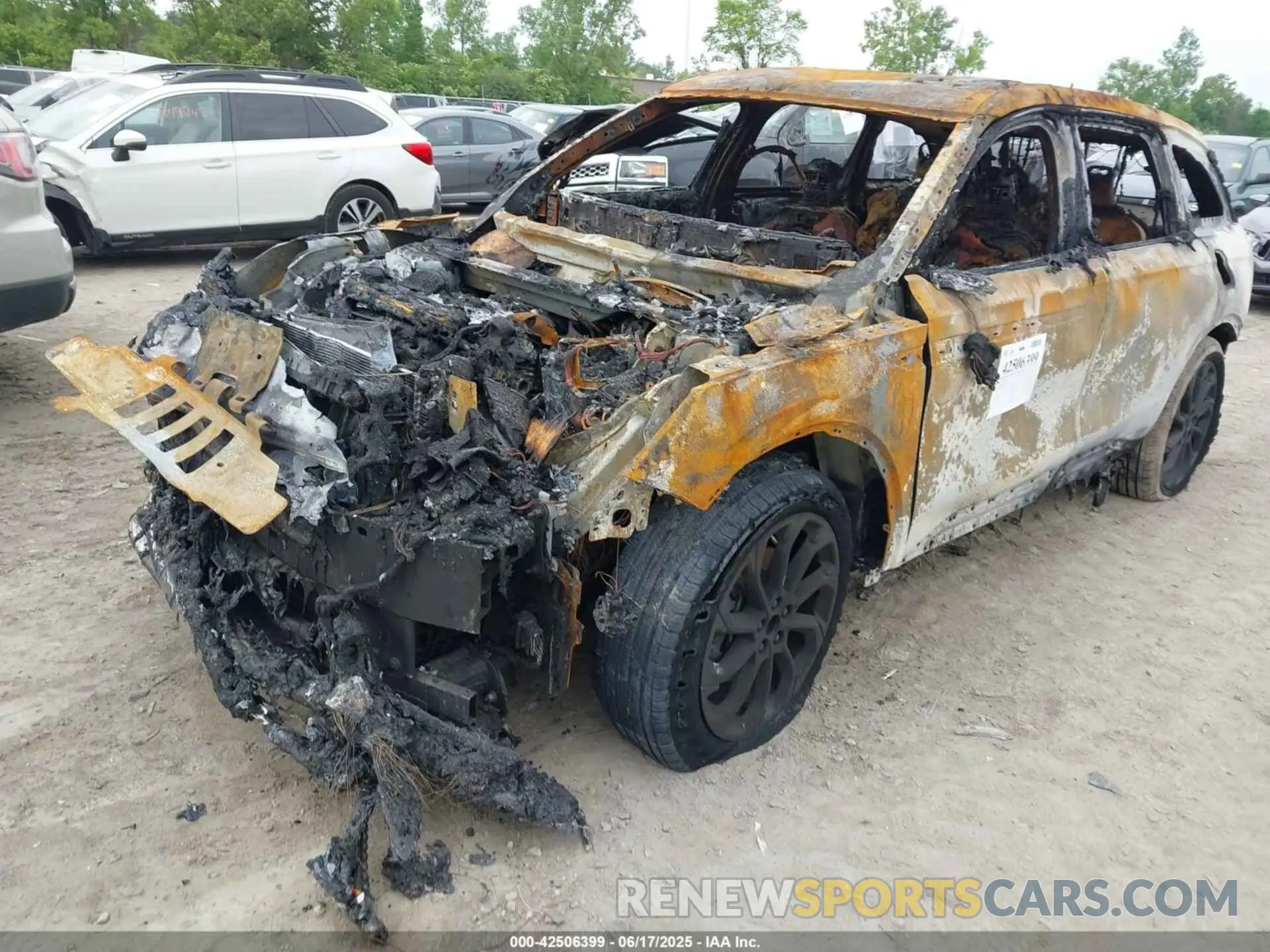 6 Photograph of a damaged car 5LMPJ8KA2RJ866766 LINCOLN NAUTILUS 2024