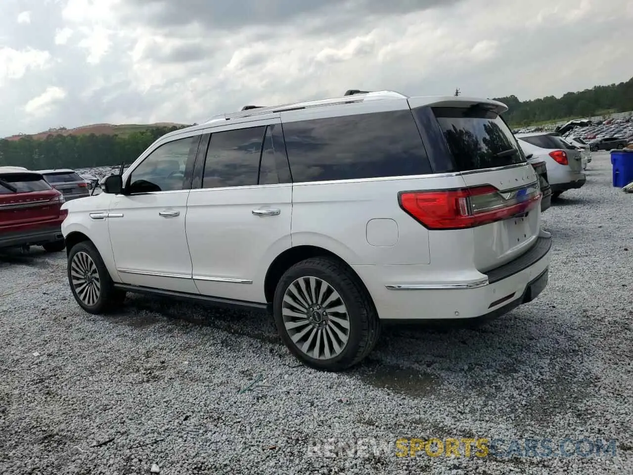 2 Photograph of a damaged car 5LMJJ2LT0KEL21666 LINCOLN NAVIGATOR 2019