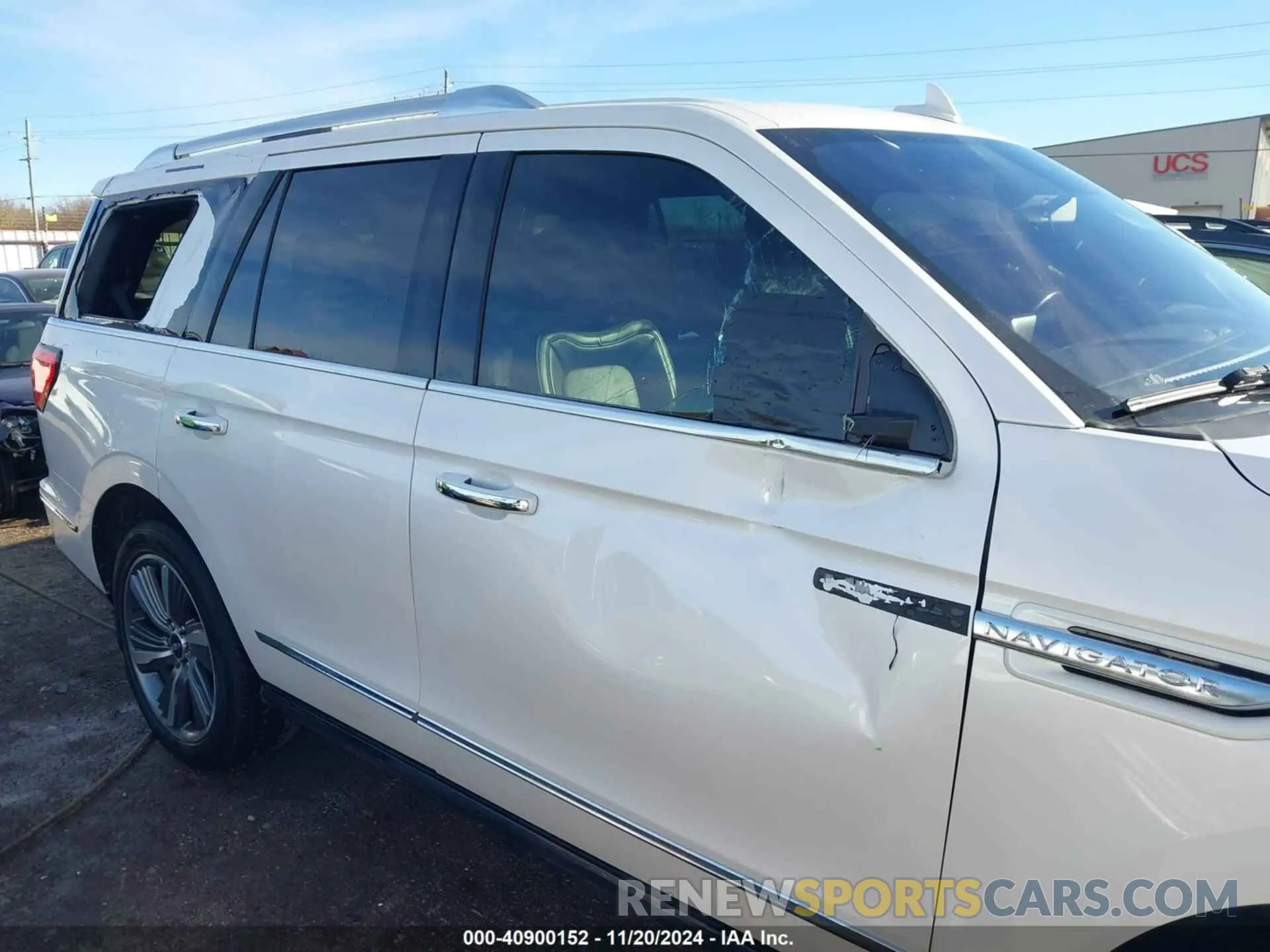 6 Photograph of a damaged car 5LMJJ2LT2KEL09194 LINCOLN NAVIGATOR 2019