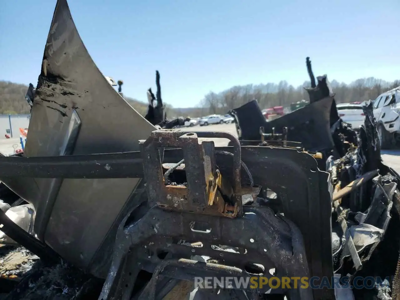 10 Photograph of a damaged car 5LMJJ2LT2KEL23788 LINCOLN NAVIGATOR 2019