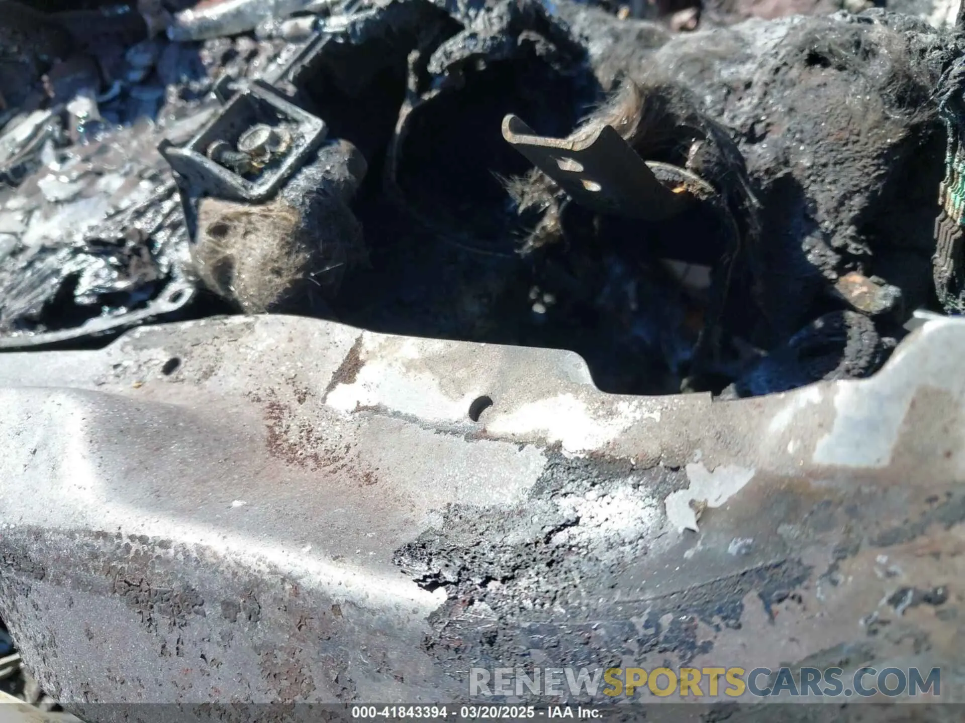 9 Photograph of a damaged car 5LMJJ2LT8KEL10835 LINCOLN NAVIGATOR 2019