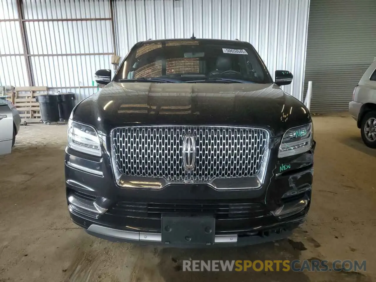 5 Photograph of a damaged car 5LMJJ3LT8KEL20156 LINCOLN NAVIGATOR 2019