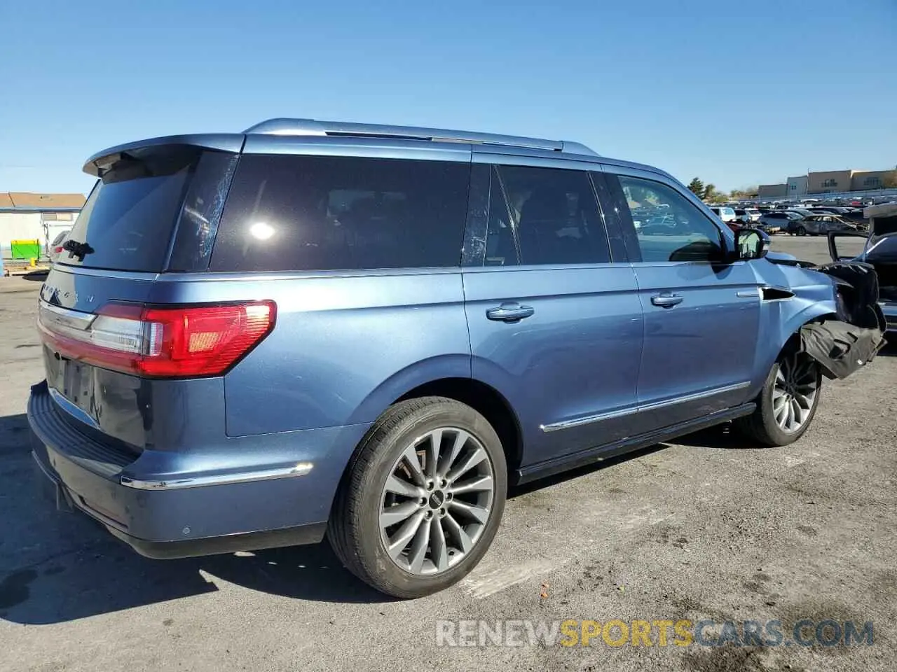 3 Photograph of a damaged car 5LMJJ2LT4LEL11966 LINCOLN NAVIGATOR 2020