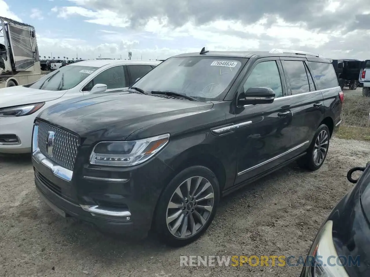 1 Photograph of a damaged car 5LMJJ2LT5LEL03276 LINCOLN NAVIGATOR 2020