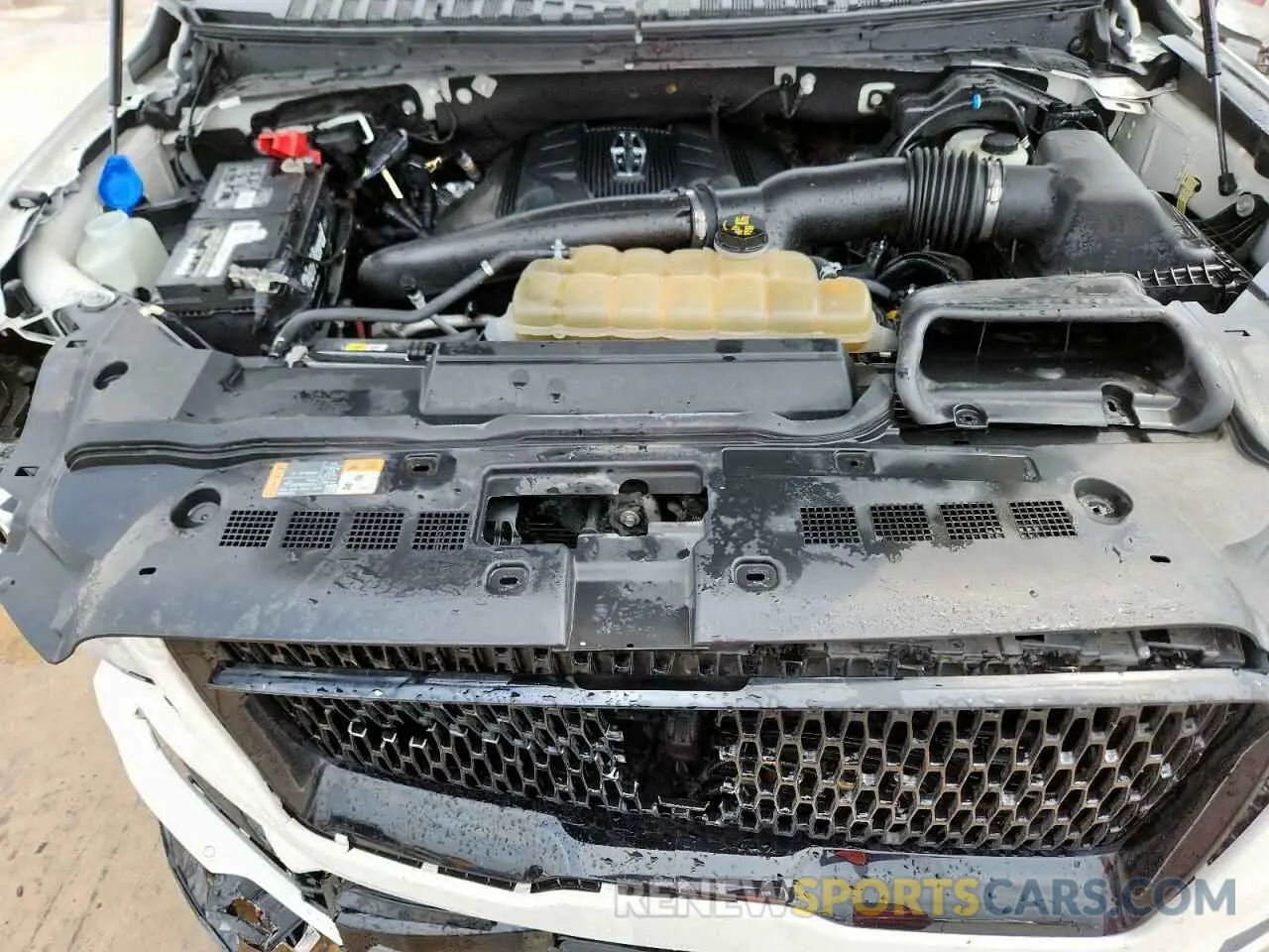 12 Photograph of a damaged car 5LMJJ2LTXLEL01023 LINCOLN NAVIGATOR 2020