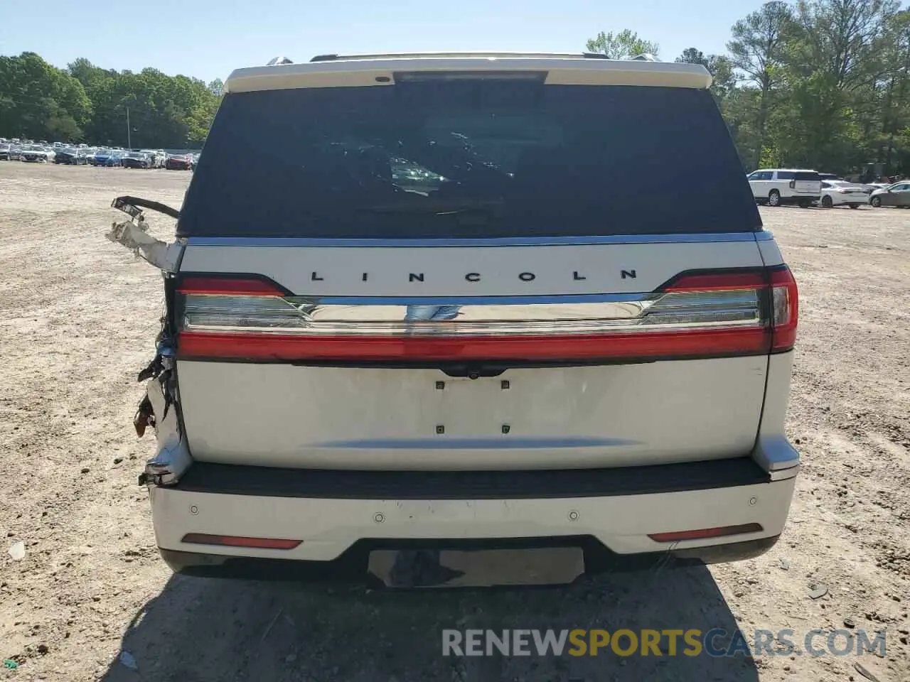6 Photograph of a damaged car 5LMJJ2TT4LEL00935 LINCOLN NAVIGATOR 2020