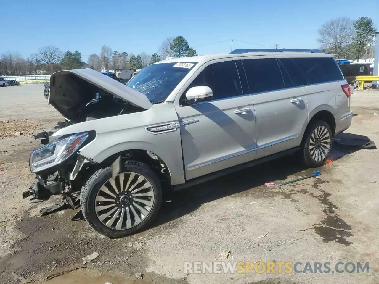 1 Photograph of a damaged car 5LMJJ3LT1LEL17438 LINCOLN NAVIGATOR 2020