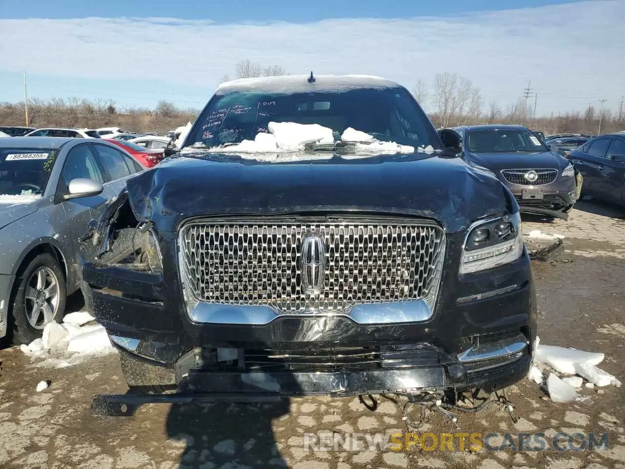 5 Photograph of a damaged car 5LMJJ3LT6LEL09609 LINCOLN NAVIGATOR 2020