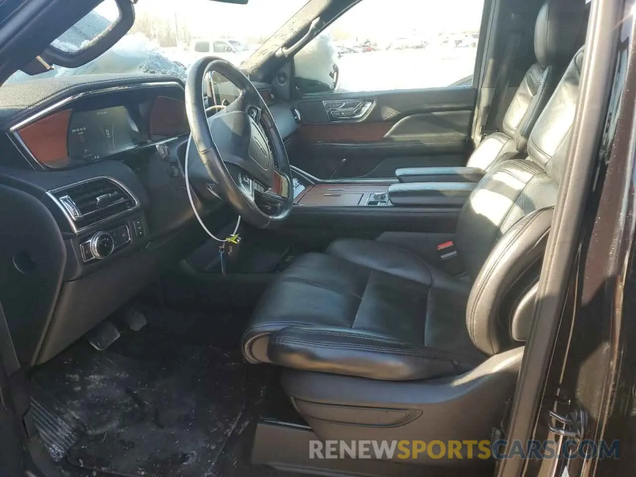 7 Photograph of a damaged car 5LMJJ3LT6LEL09609 LINCOLN NAVIGATOR 2020