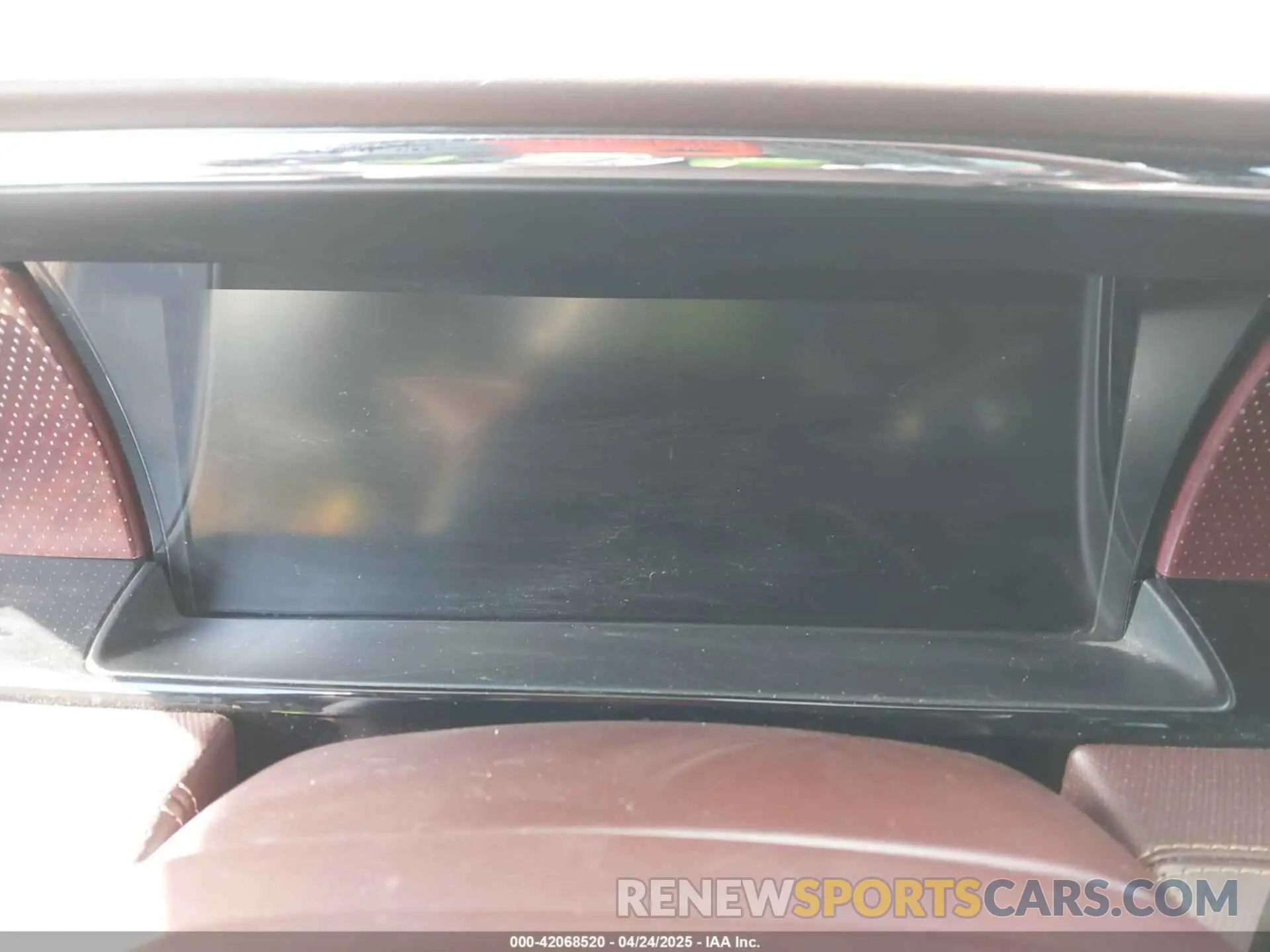 7 Photograph of a damaged car 5LMJJ3TT6LEL09528 LINCOLN NAVIGATOR 2020