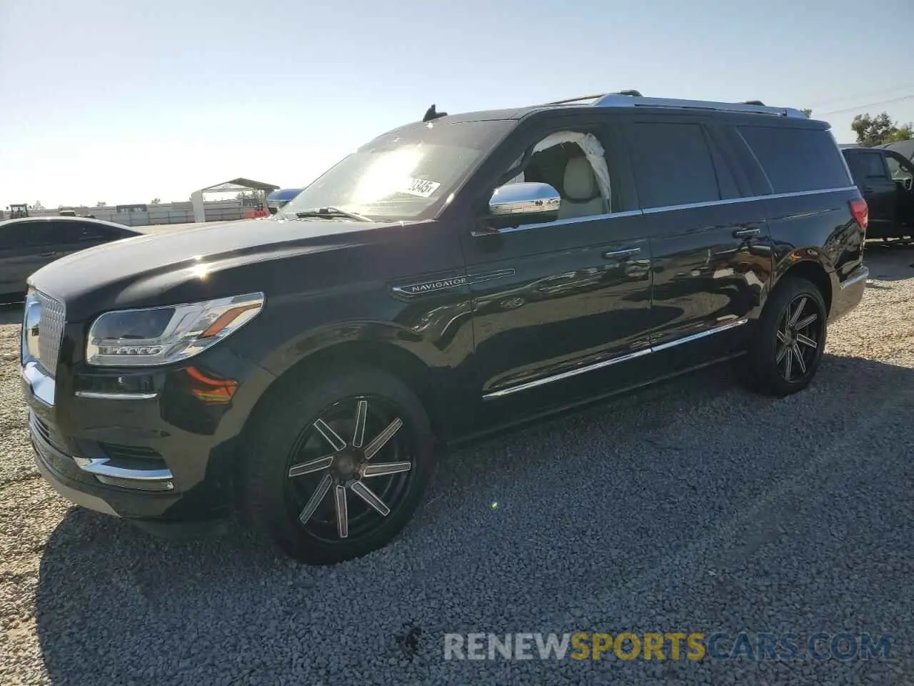 1 Photograph of a damaged car 5LMJJ3TT8LEL23124 LINCOLN NAVIGATOR 2020