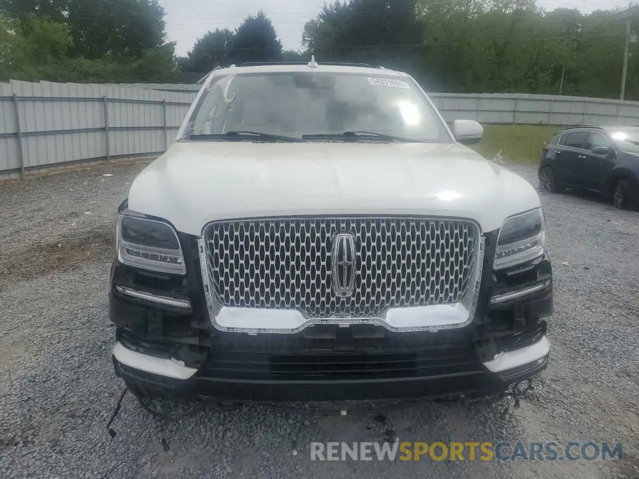 5 Photograph of a damaged car 5LMJJ2LT1MEL20447 LINCOLN NAVIGATOR 2021