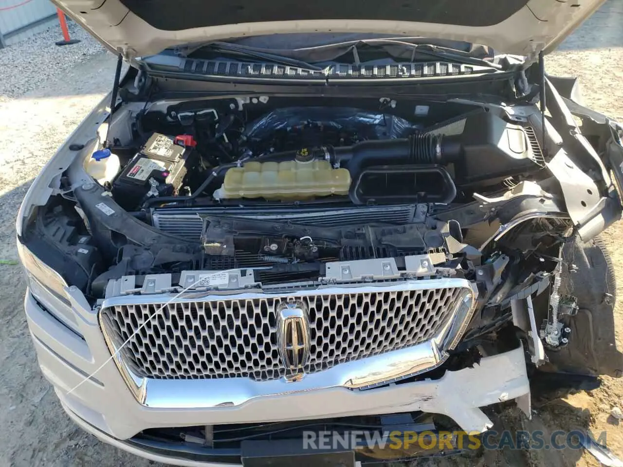 14 Photograph of a damaged car 5LMJJ2LT2MEL11448 LINCOLN NAVIGATOR 2021