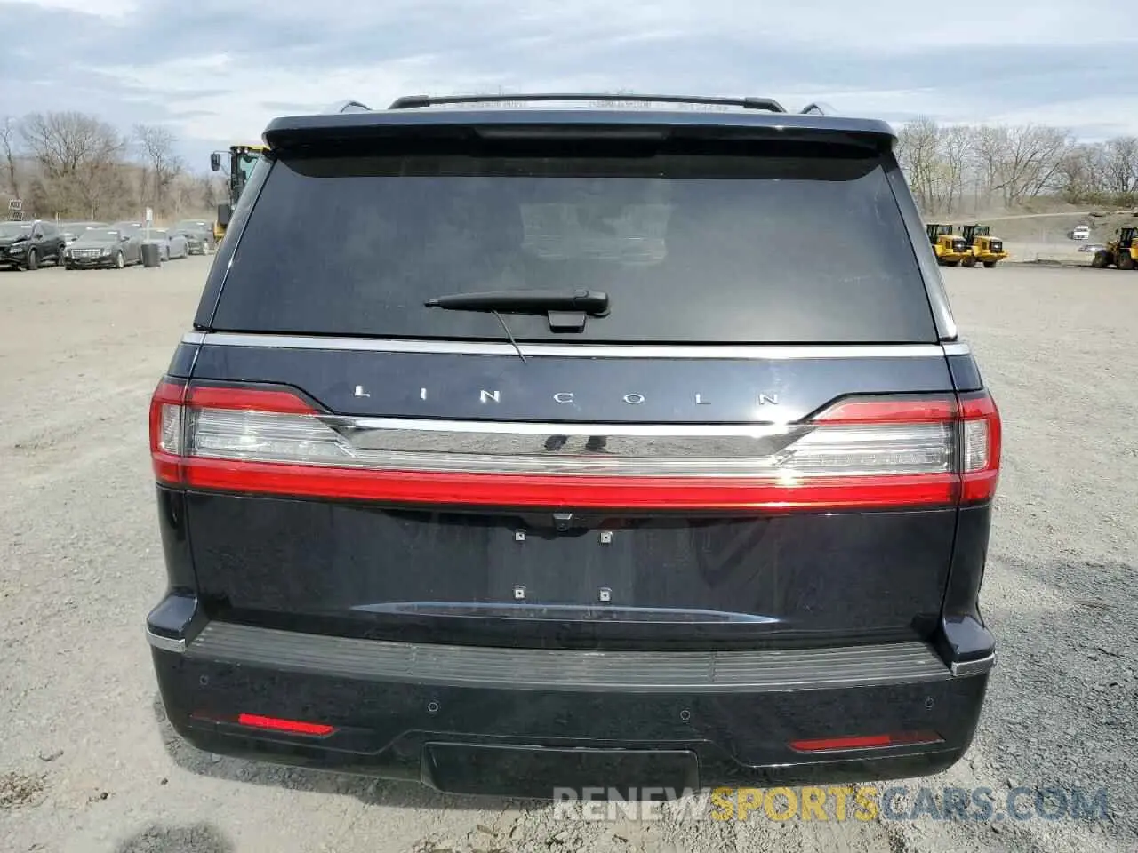 6 Photograph of a damaged car 5LMJJ3LT2MEL18762 LINCOLN NAVIGATOR 2021