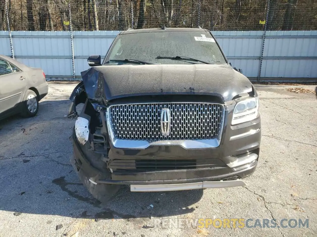 5 Photograph of a damaged car 5LMJJ3LT8MEL06986 LINCOLN NAVIGATOR 2021