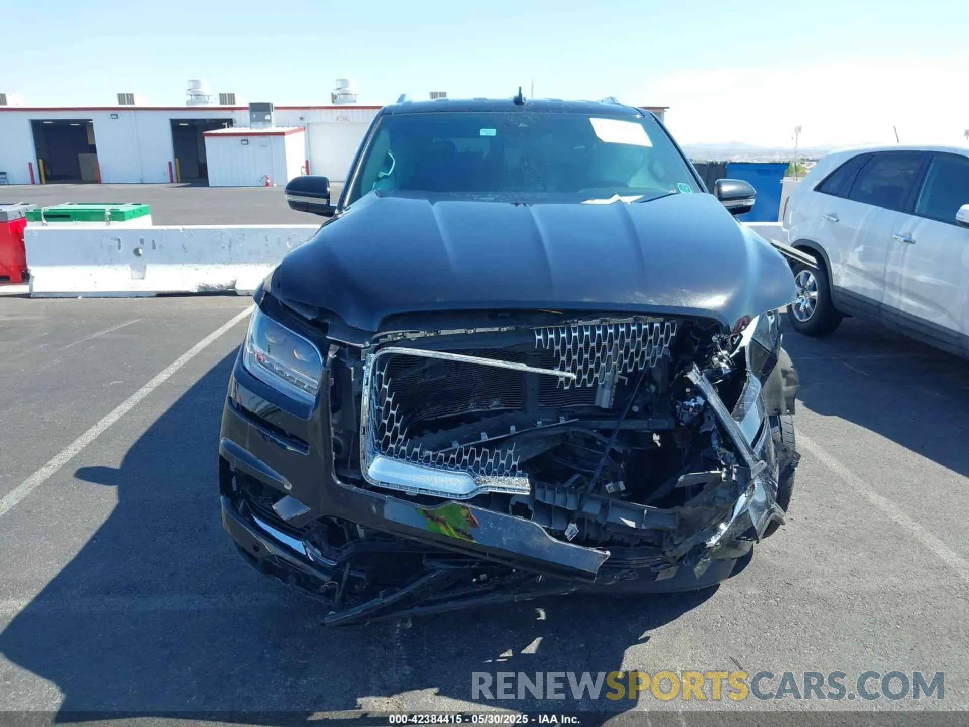 6 Photograph of a damaged car 5LMJJ3MT2MEL10966 LINCOLN NAVIGATOR 2021