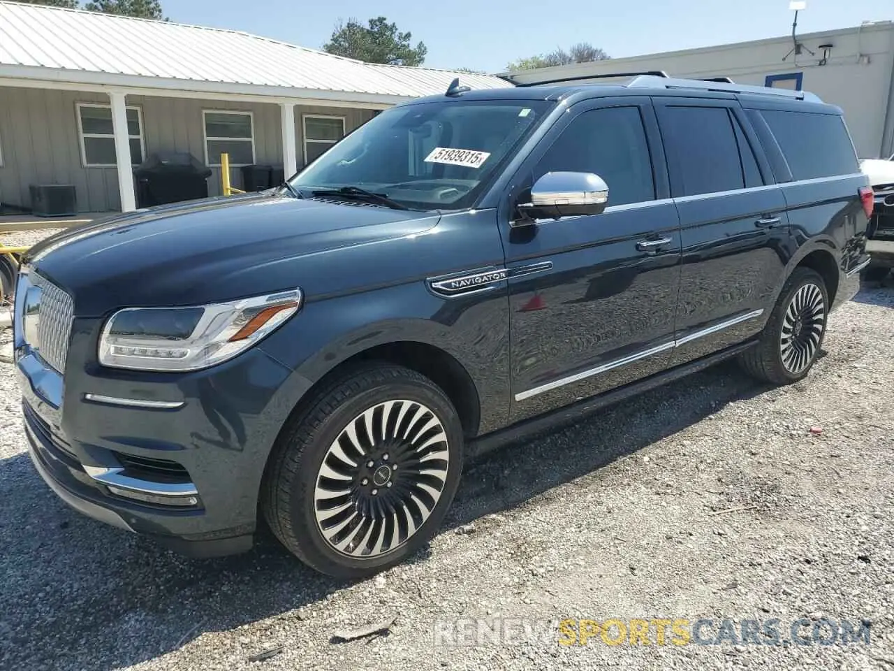 1 Photograph of a damaged car 5LMJJ3TT9MEL16717 LINCOLN NAVIGATOR 2021