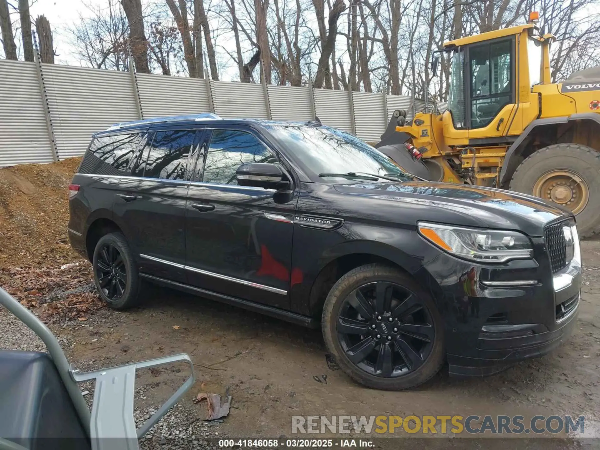 14 Photograph of a damaged car 5LMJJ2LT2NEL09149 LINCOLN NAVIGATOR 2022
