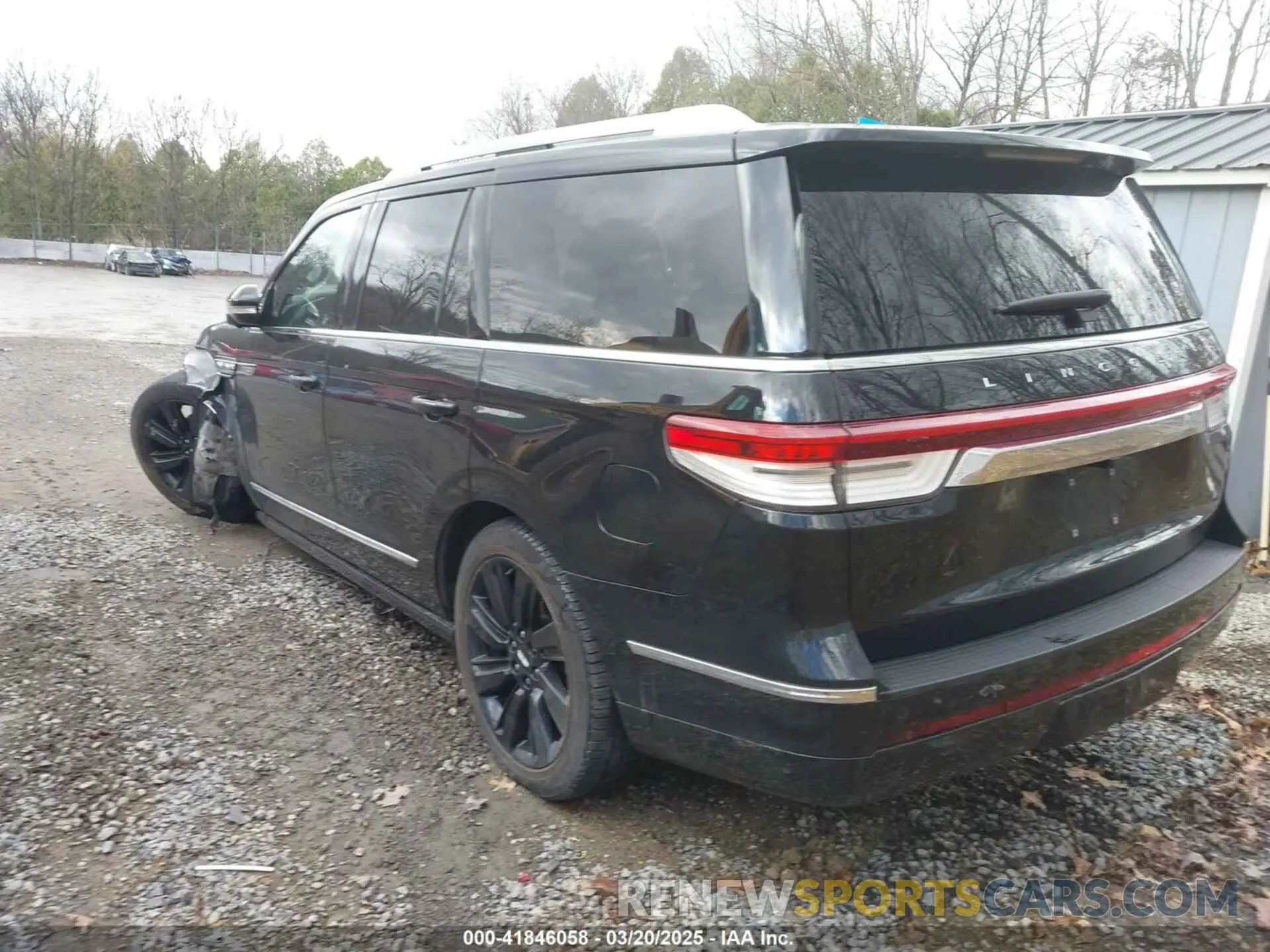 18 Photograph of a damaged car 5LMJJ2LT2NEL09149 LINCOLN NAVIGATOR 2022
