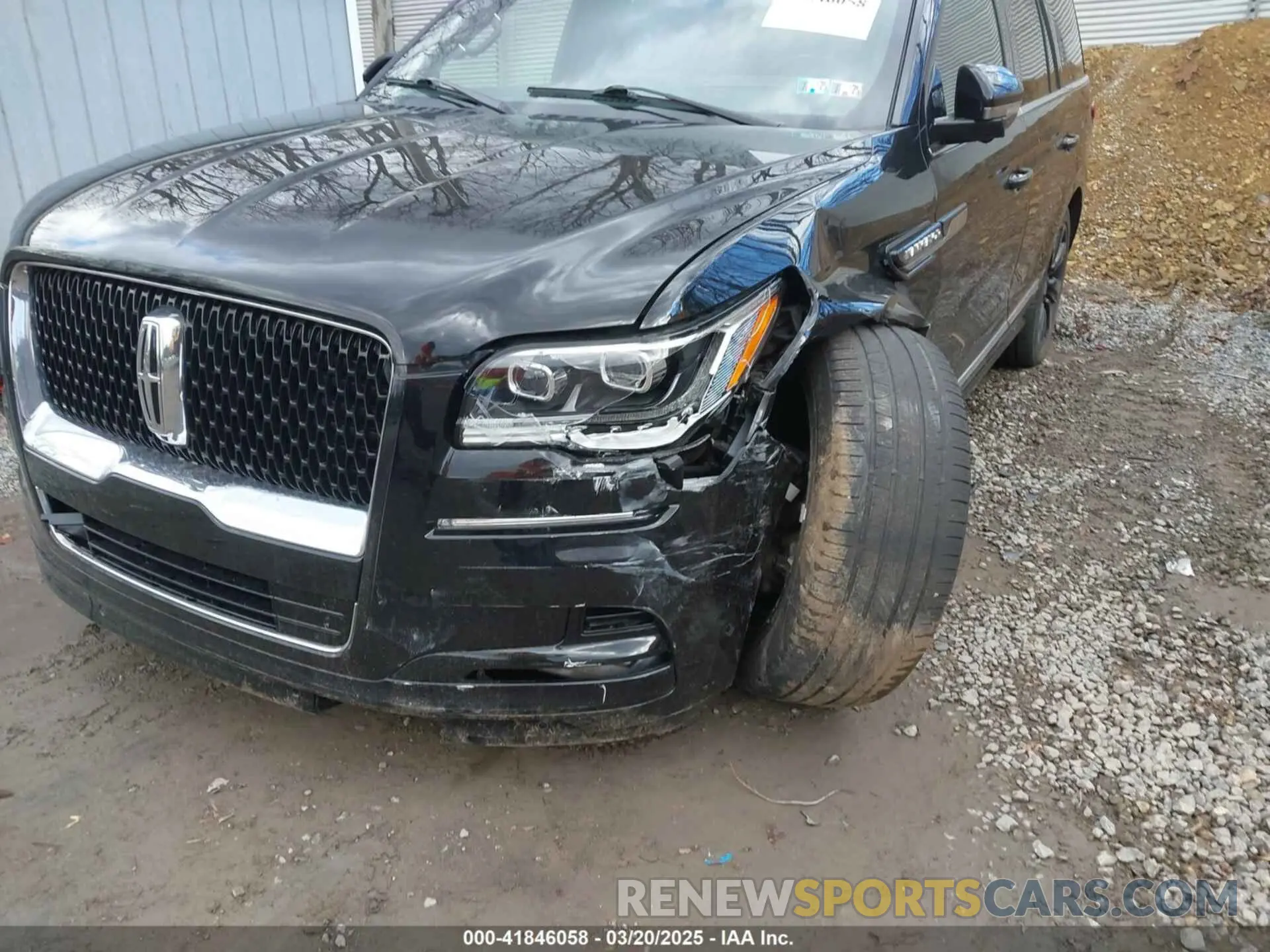 22 Photograph of a damaged car 5LMJJ2LT2NEL09149 LINCOLN NAVIGATOR 2022