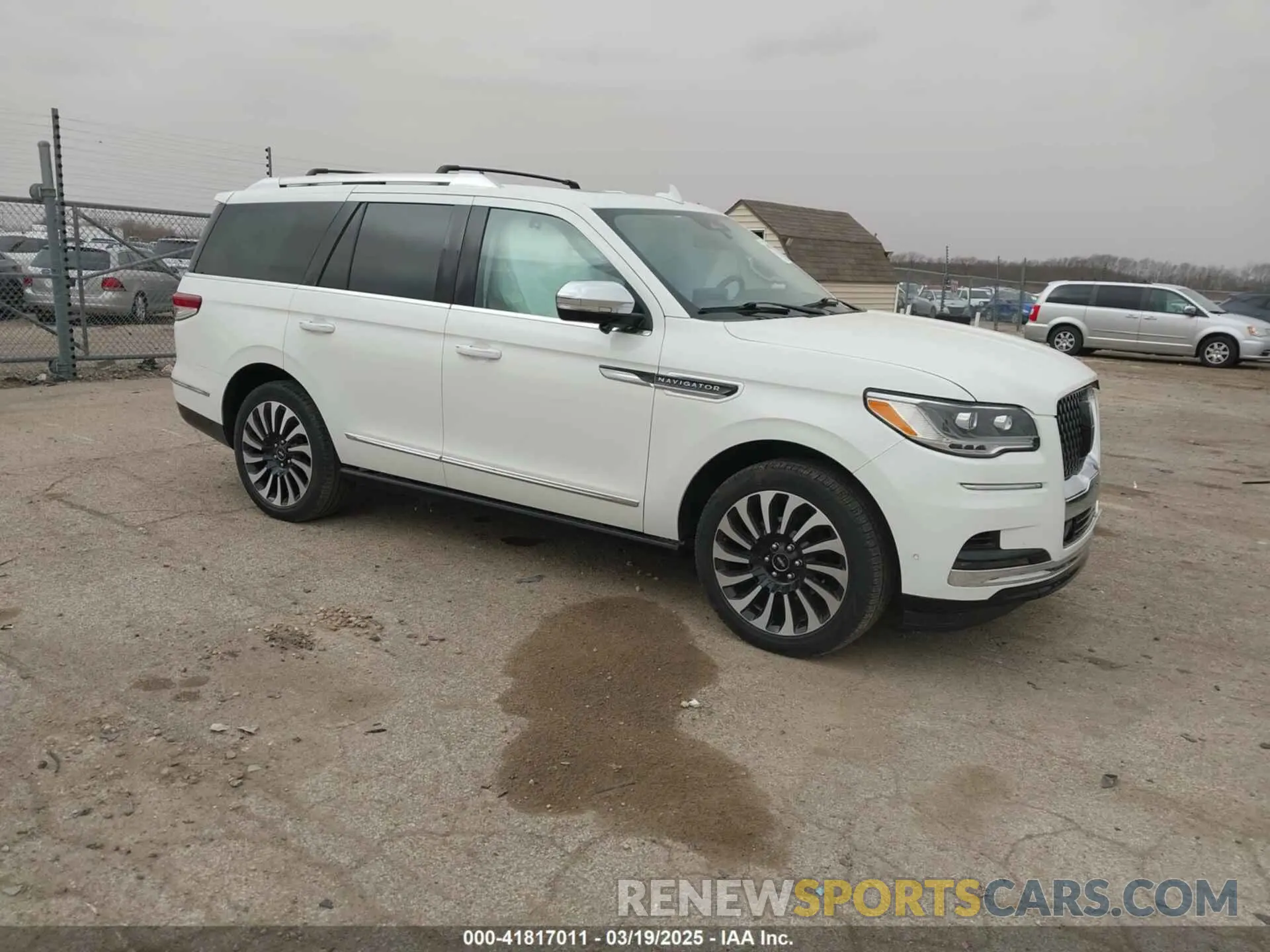 1 Photograph of a damaged car 5LMJJ2TT7NEL03931 LINCOLN NAVIGATOR 2022