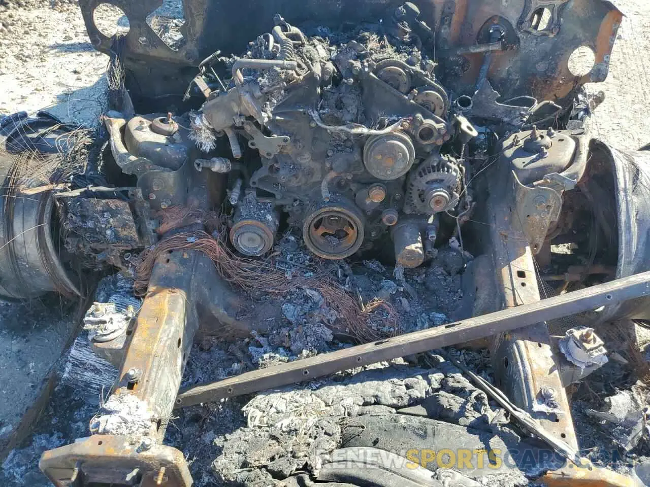 12 Photograph of a damaged car 5LMJJ2TT7NEL09955 LINCOLN NAVIGATOR 2022