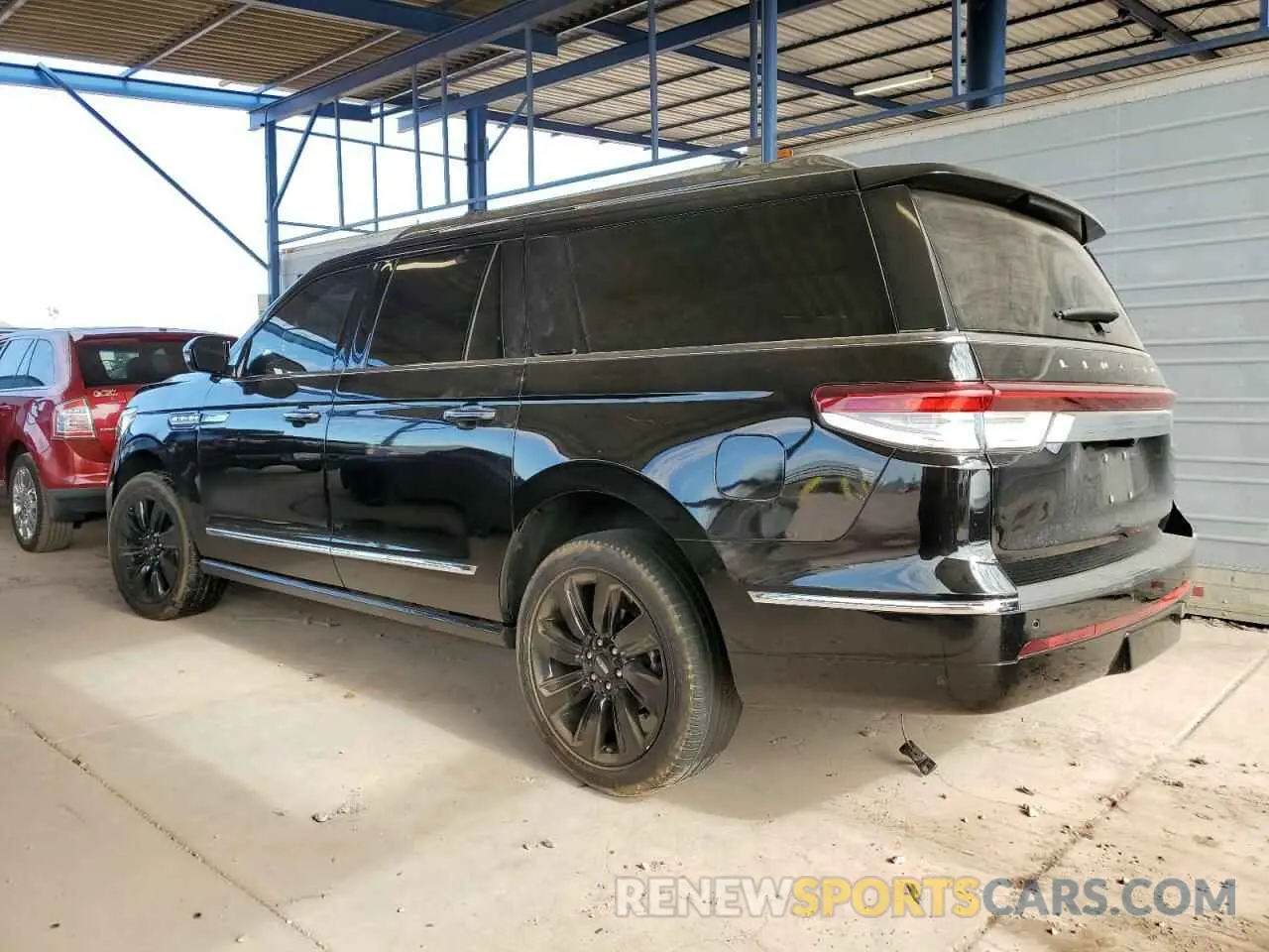 2 Photograph of a damaged car 5LMJJ3LT4NEL04511 LINCOLN NAVIGATOR 2022