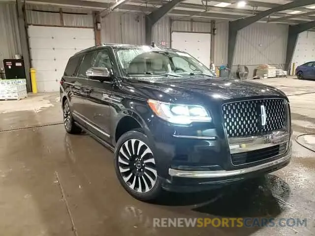 11 Photograph of a damaged car 5LMJJ3TT1NEL17054 LINCOLN NAVIGATOR 2022