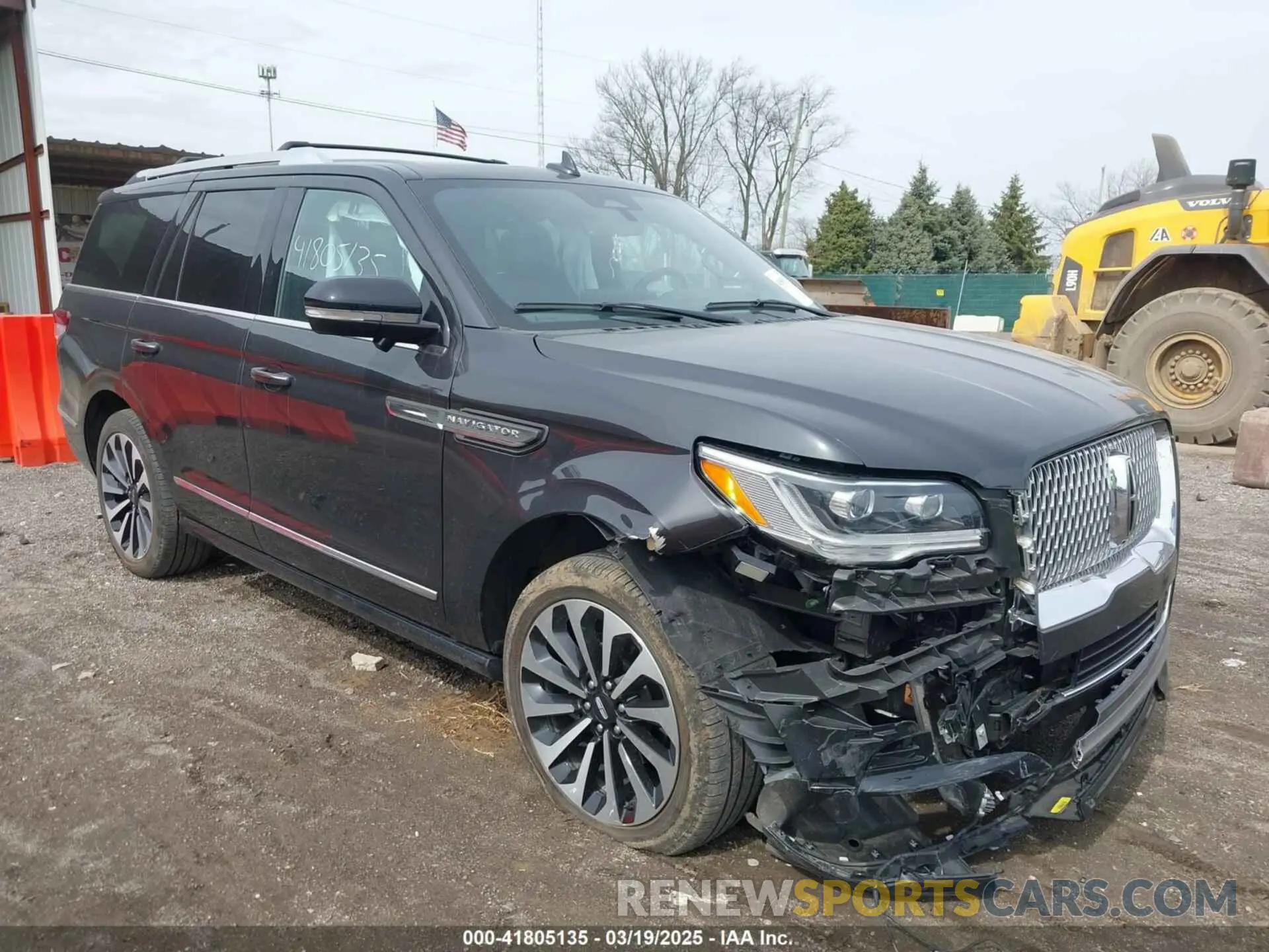 1 Photograph of a damaged car 5LMJJ2LG6PEL10553 LINCOLN NAVIGATOR 2023