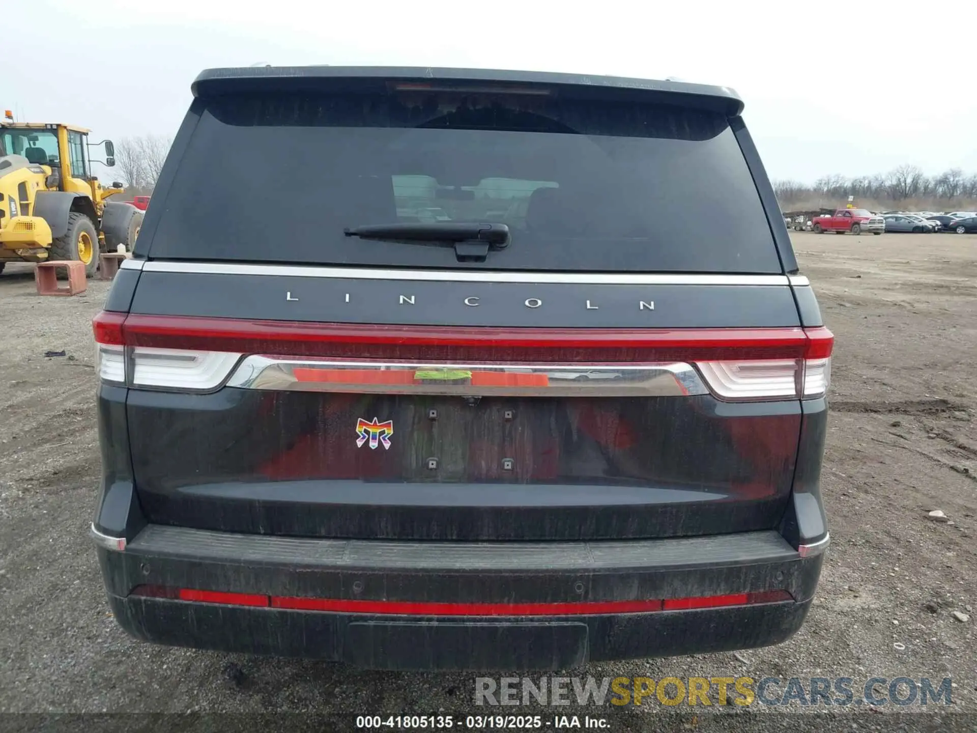 16 Photograph of a damaged car 5LMJJ2LG6PEL10553 LINCOLN NAVIGATOR 2023