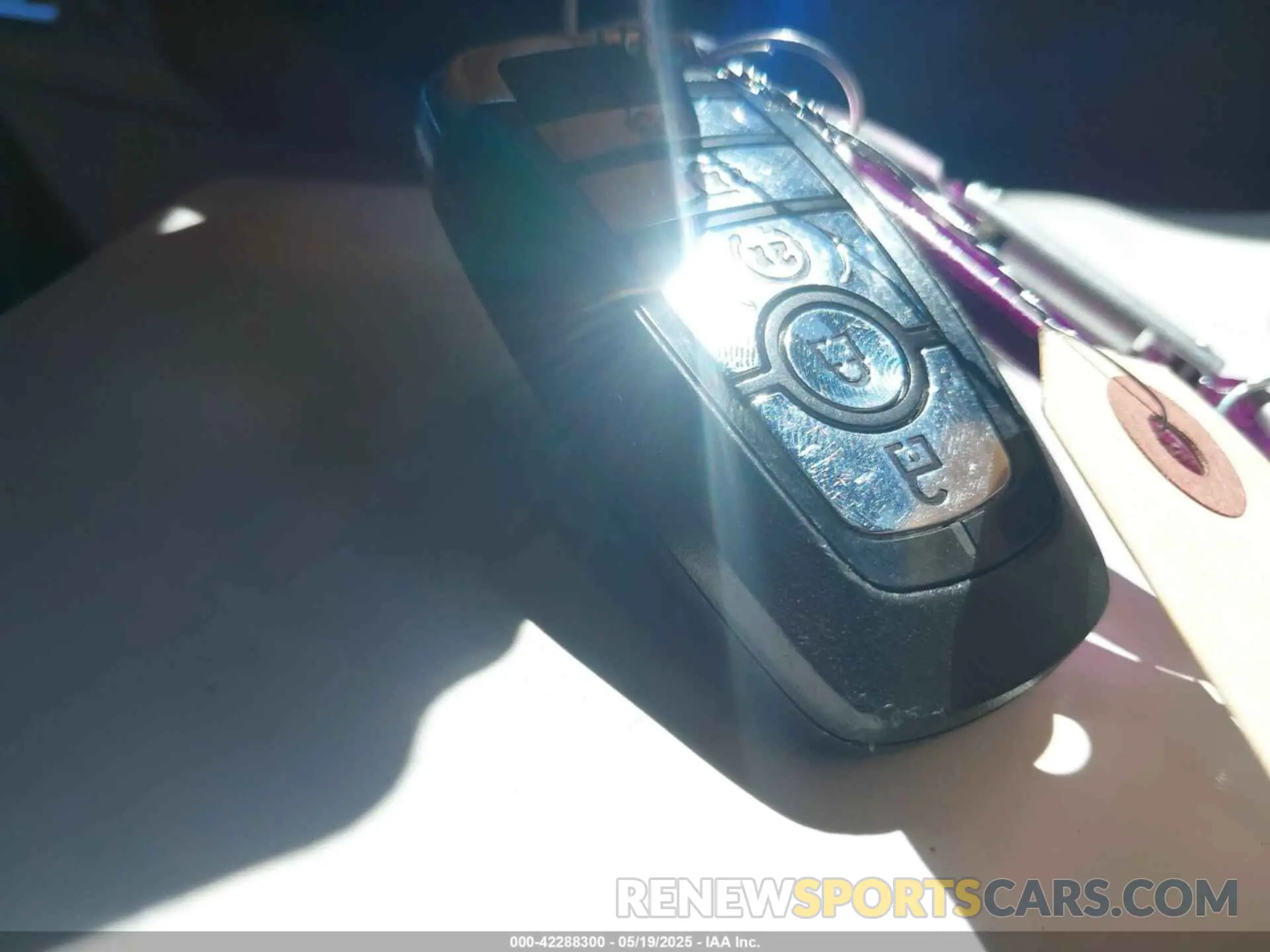 11 Photograph of a damaged car 5LMJJ3LG9PEL01903 LINCOLN NAVIGATOR 2023