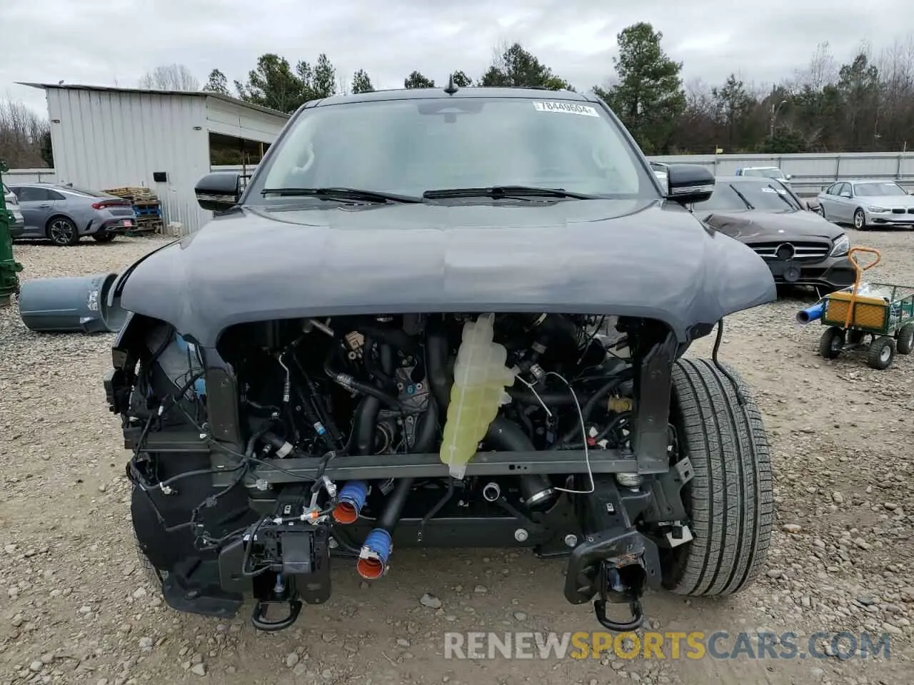5 Photograph of a damaged car 5LMJJ2LG8REL18608 LINCOLN NAVIGATOR 2024