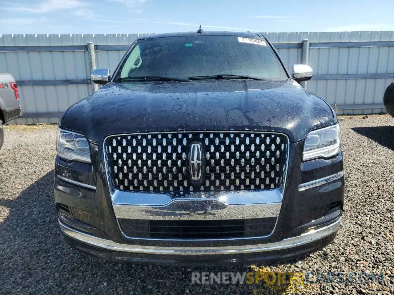 5 Photograph of a damaged car 5LMJJ2TG8REL06149 LINCOLN NAVIGATOR 2024