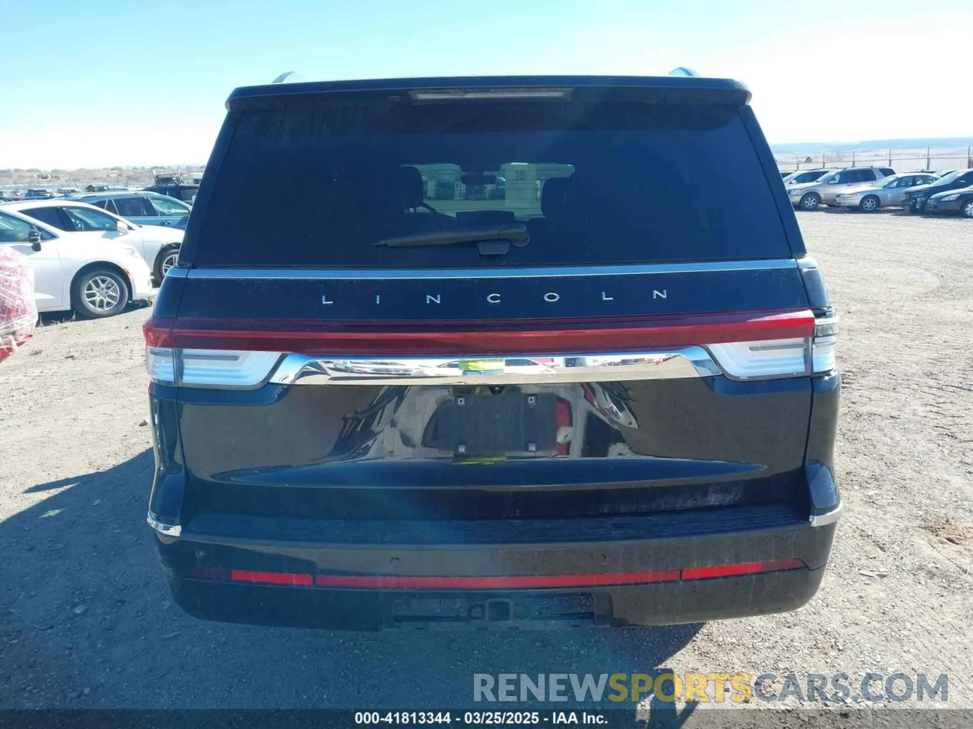 16 Photograph of a damaged car 5LMJJ3NG2REL02634 LINCOLN NAVIGATOR 2024