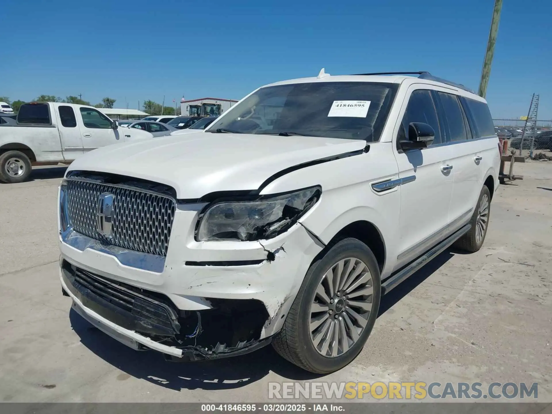2 Photograph of a damaged car 5LMJJ3LT9KEL16780 LINCOLN NAVIGATOR L 2019