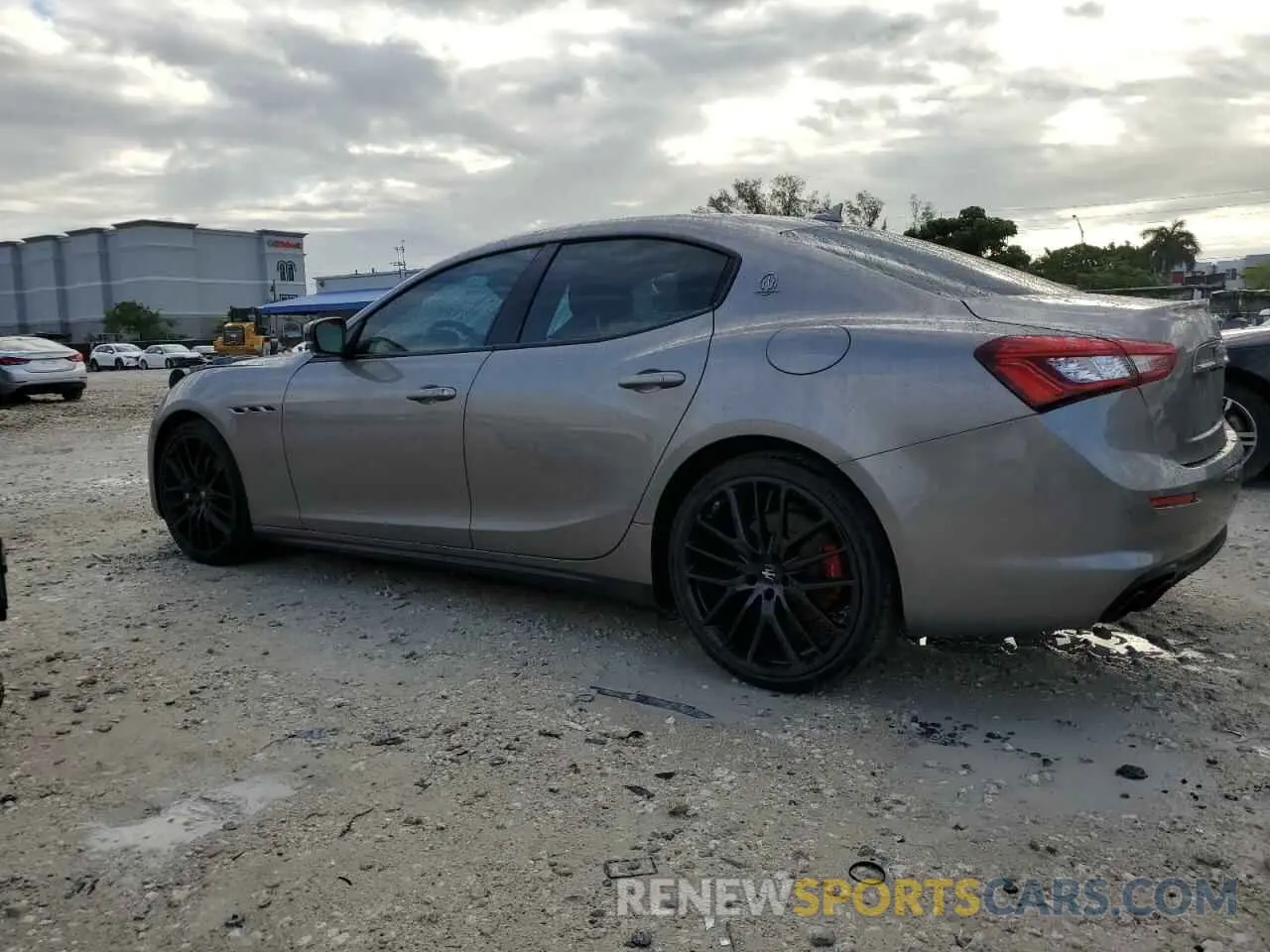 2 Photograph of a damaged car ZAM57XSA2K1328545 MASERATI ALL MODELS 2019