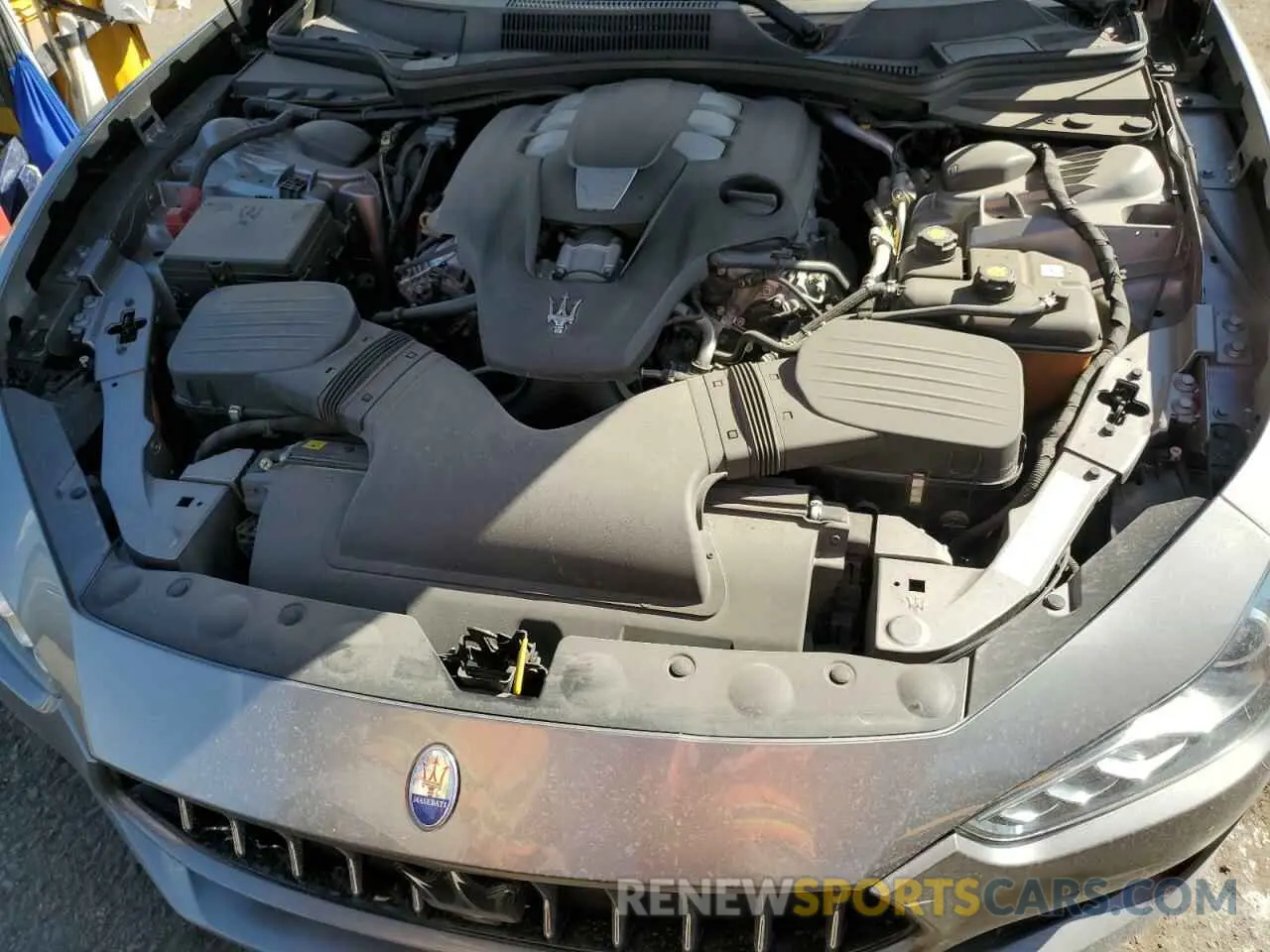 11 Photograph of a damaged car ZAM57XSA4K1315392 MASERATI ALL MODELS 2019
