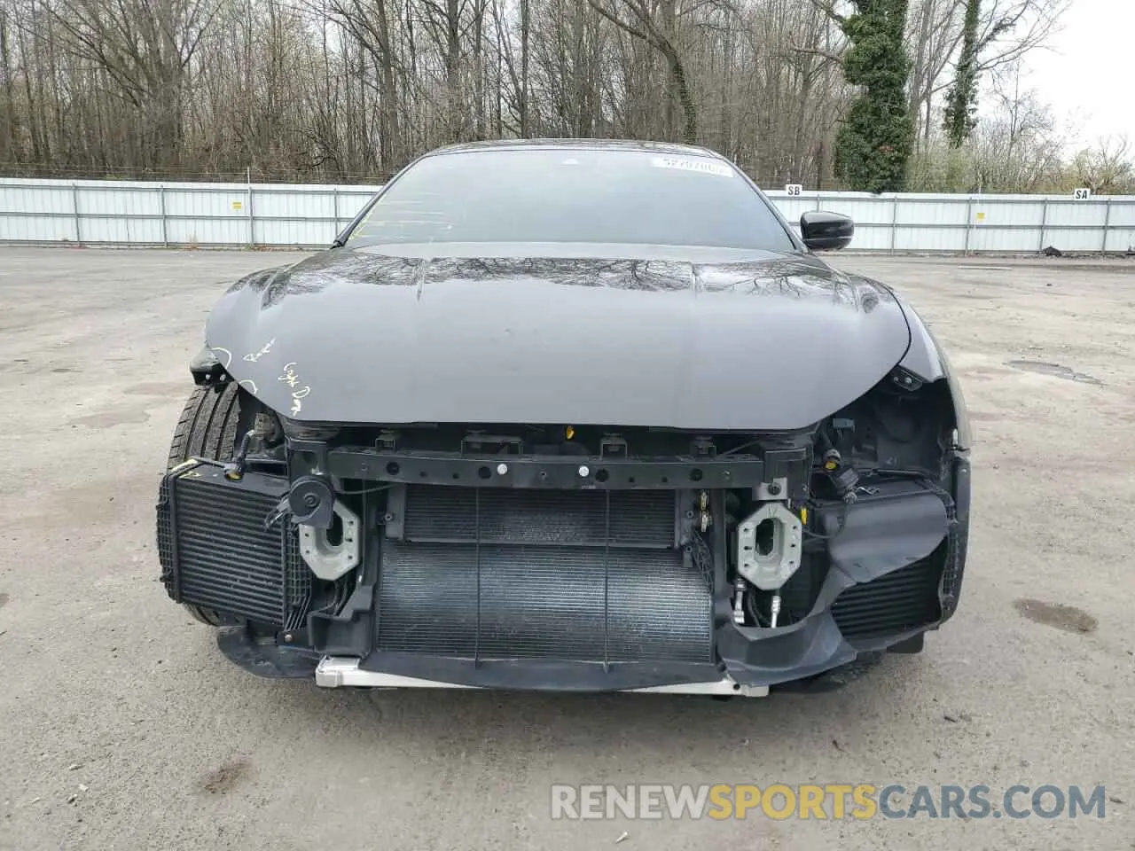 5 Photograph of a damaged car ZAM57XSA4K1324951 MASERATI ALL MODELS 2019
