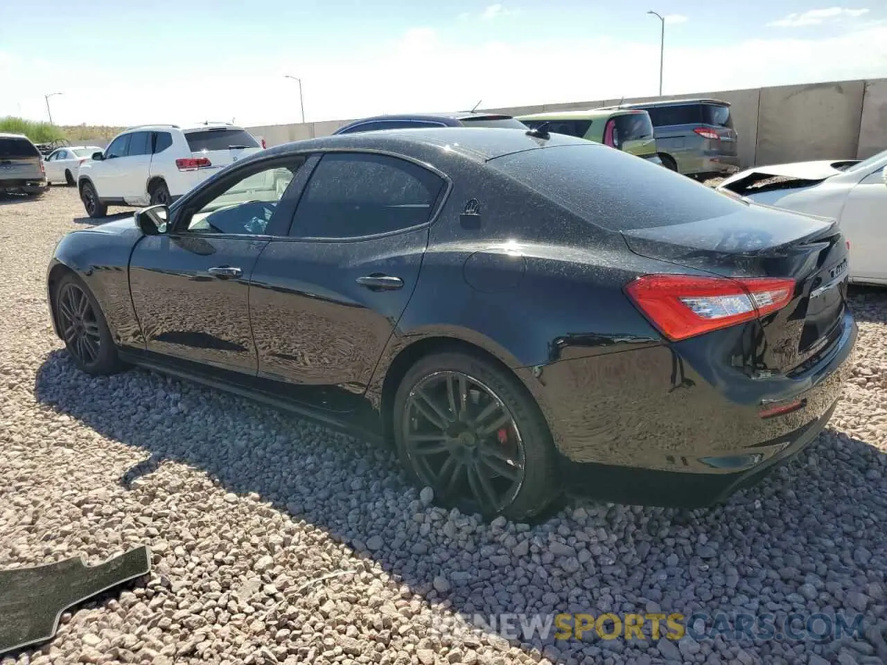 2 Photograph of a damaged car ZAM57YSA3K1311145 MASERATI ALL MODELS 2019