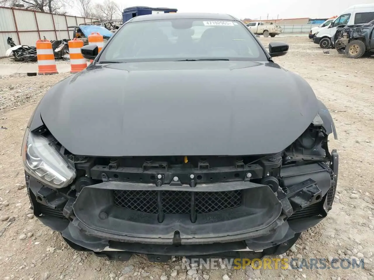 5 Photograph of a damaged car ZAM57YSA9K1334039 MASERATI ALL MODELS 2019