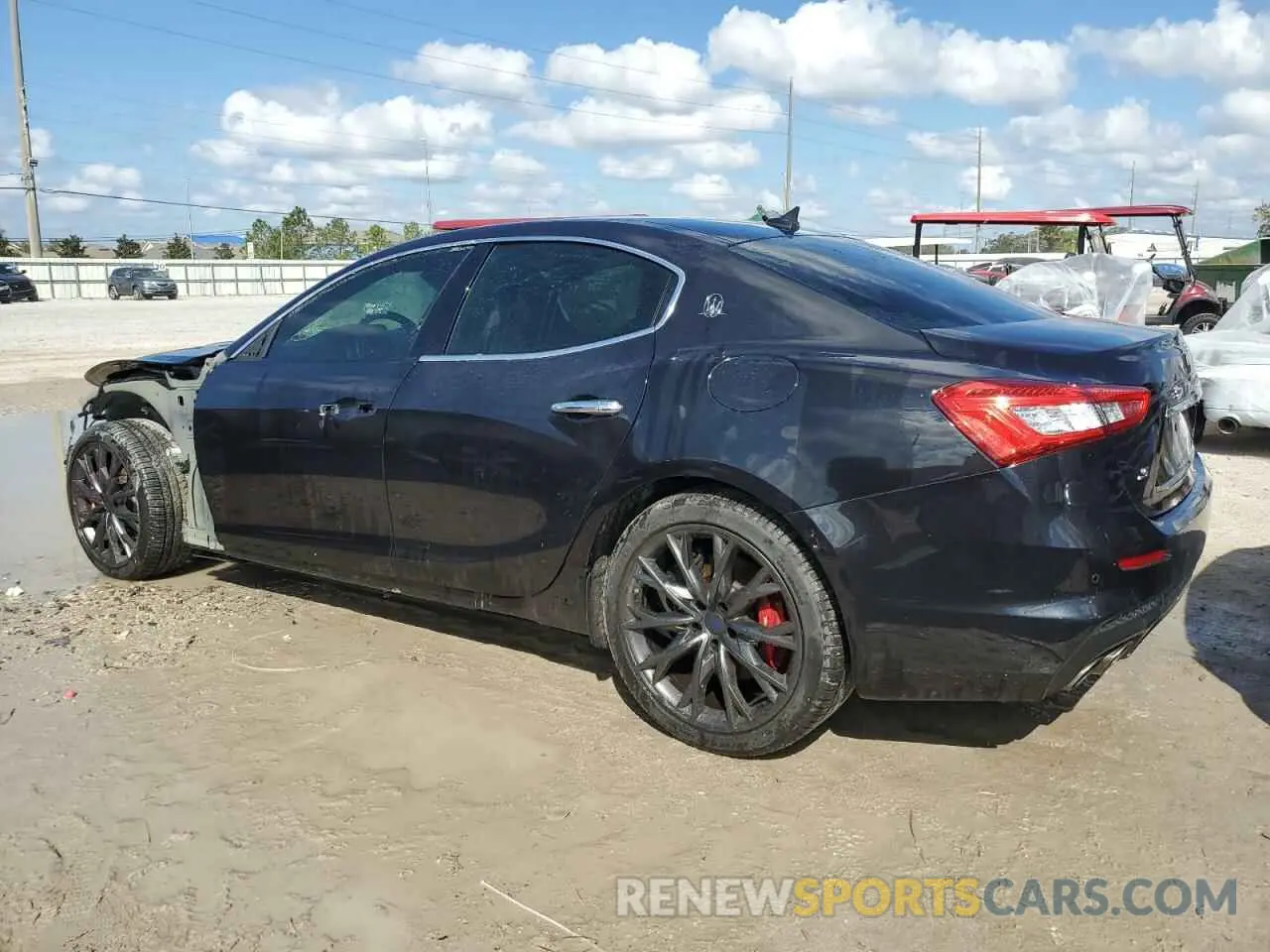 2 Photograph of a damaged car ZAM57YSS1K1338501 MASERATI ALL MODELS 2019