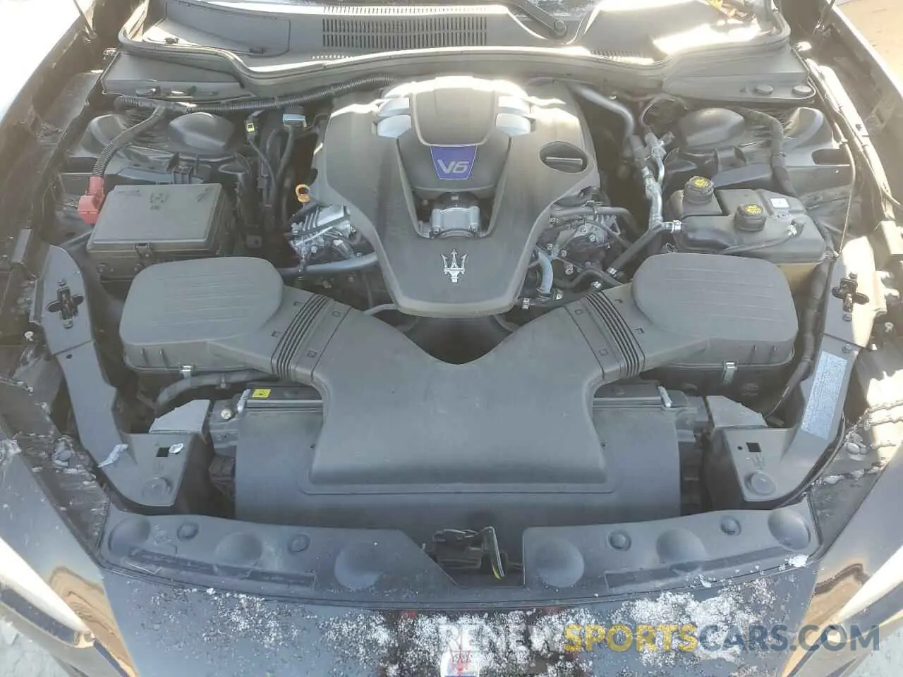 11 Photograph of a damaged car ZAM57YTA0K1308475 MASERATI ALL MODELS 2019