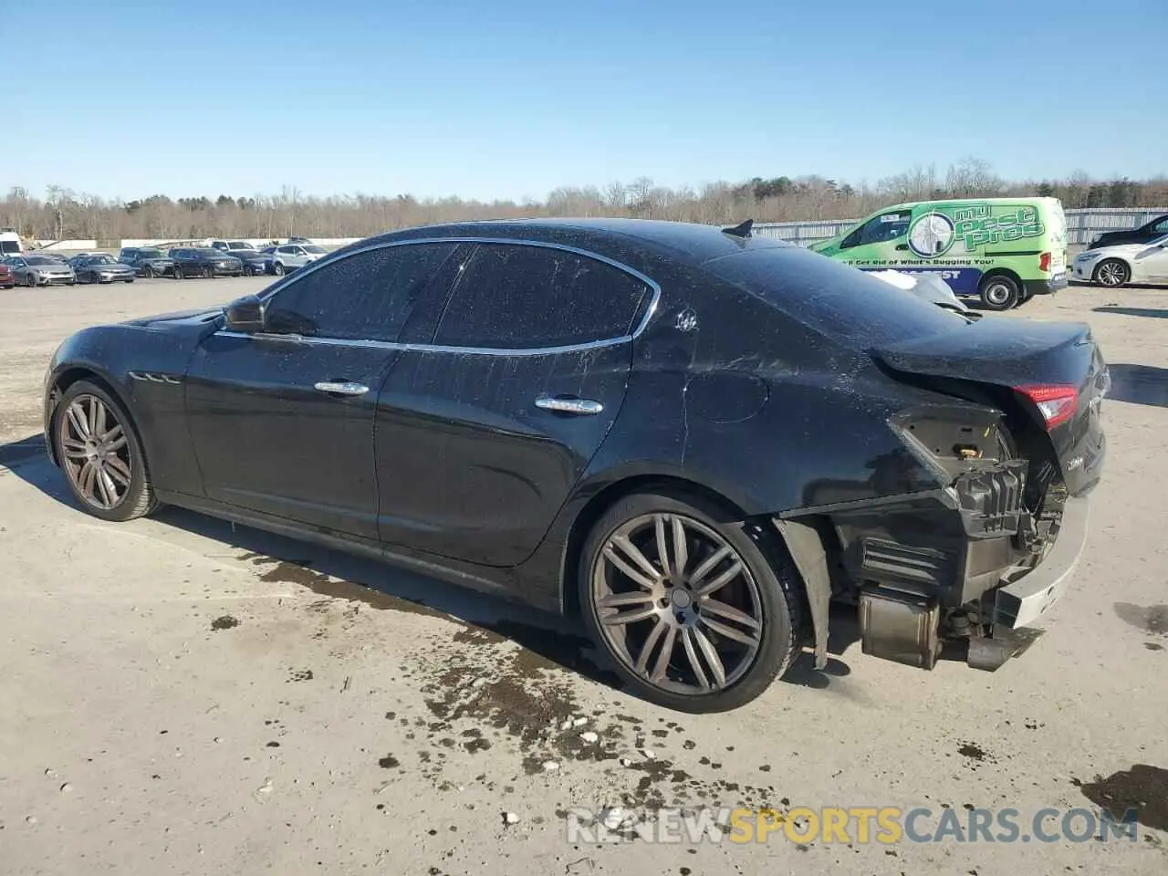 2 Photograph of a damaged car ZAM57YTA0K1308475 MASERATI ALL MODELS 2019
