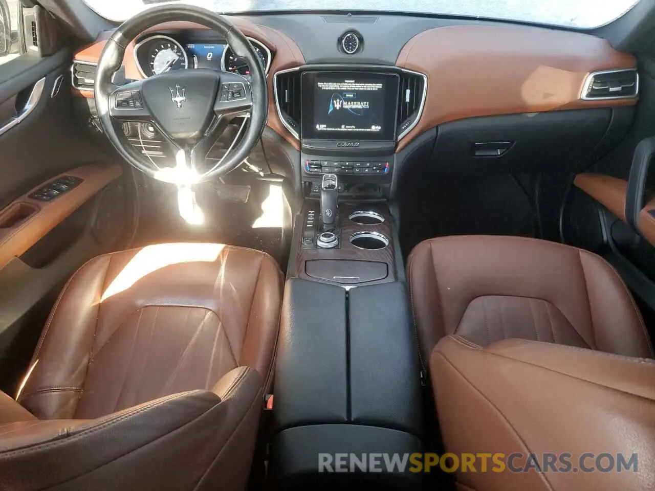 8 Photograph of a damaged car ZAM57YTA0K1308475 MASERATI ALL MODELS 2019